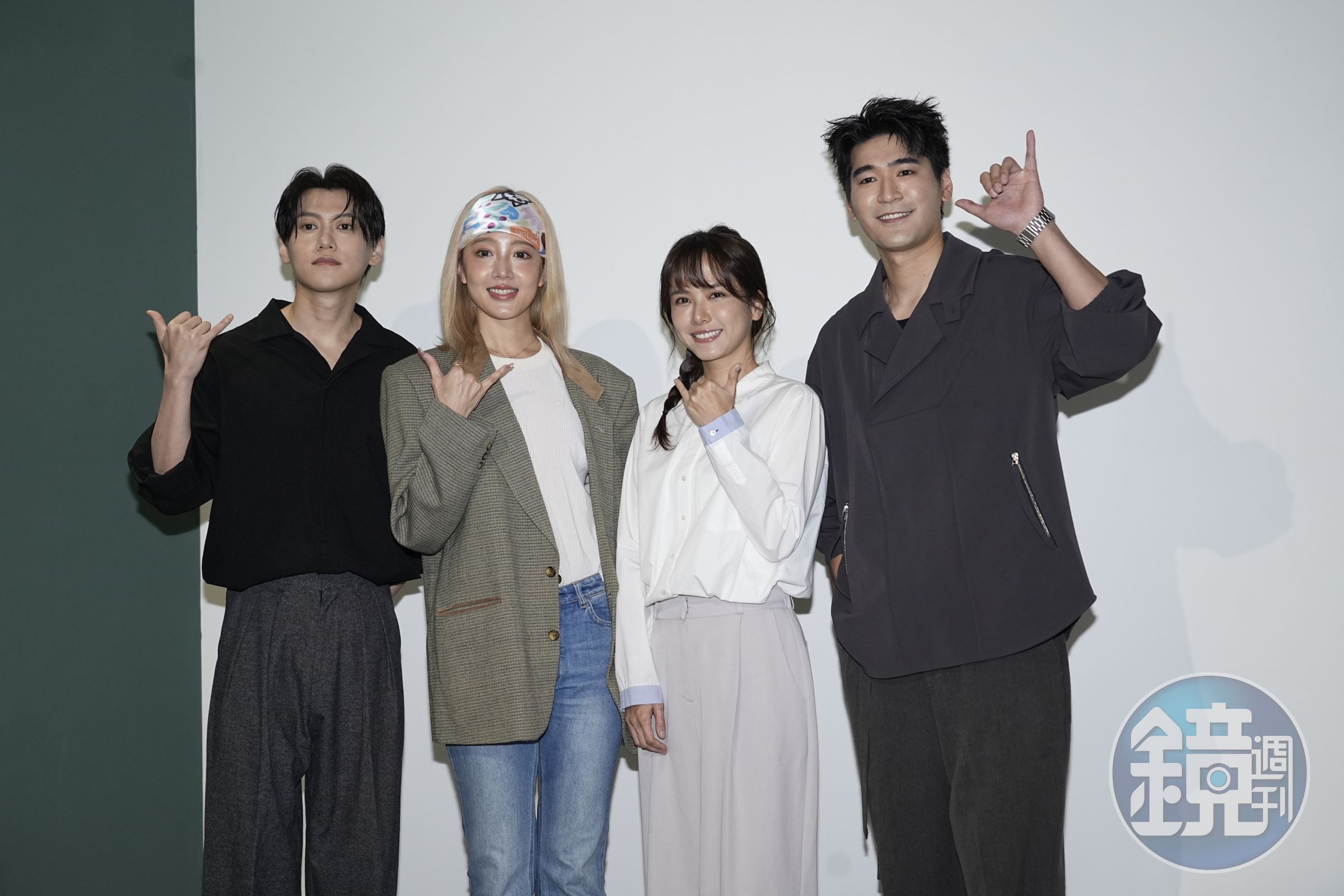 邱宇辰和黃薇渟、涂善存、方語昕等人出席大愛新戲記者會。