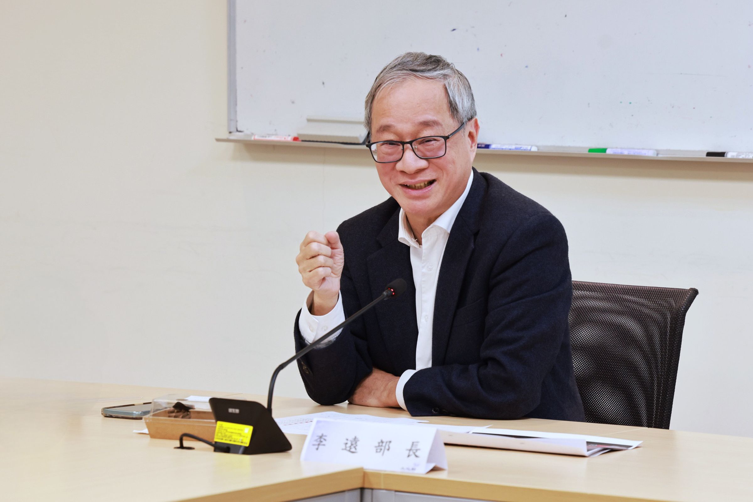 電影人出身的李遠，熟悉電影從製作到發行的各項業務，直言國片要好不能只靠政府補助，製片端的「爭氣」與品質才是關鍵。（文化部提供）