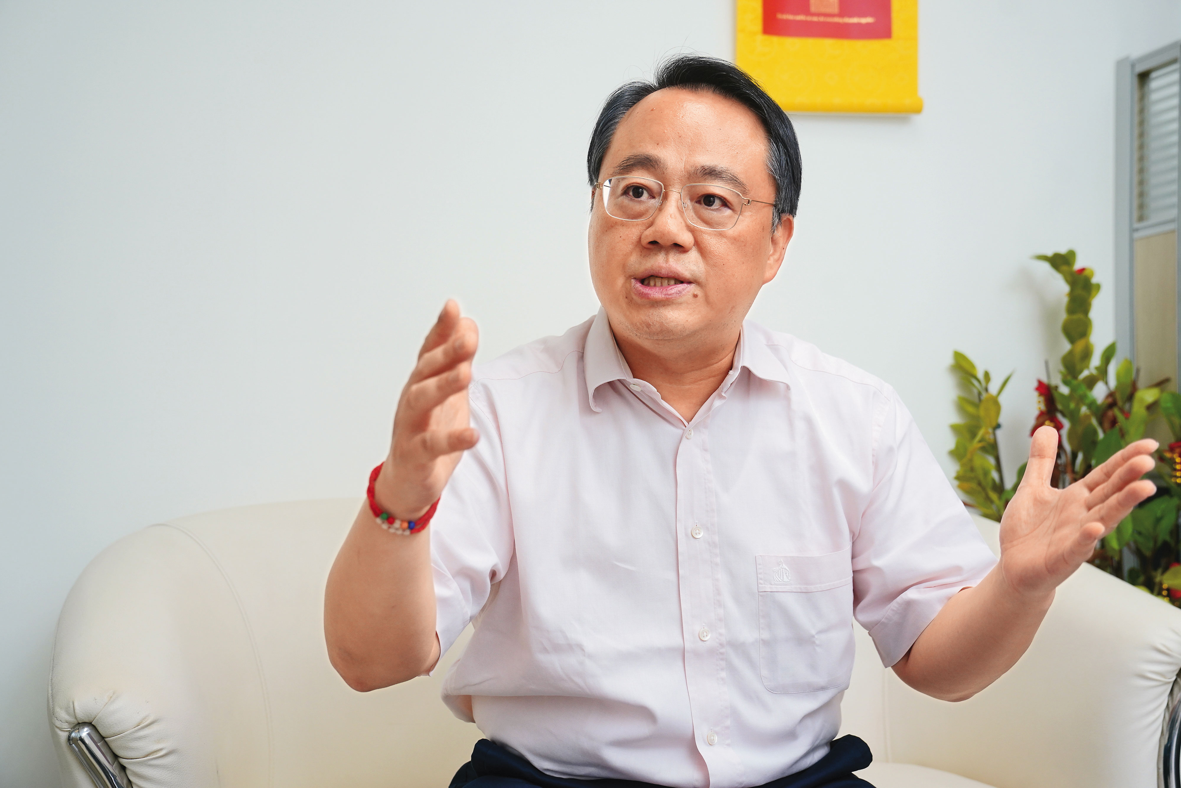 台師大管理學院院長、前期交所副總蔡蒔銓認為,台股藏有「槓上加槓」信用擴張的風險。