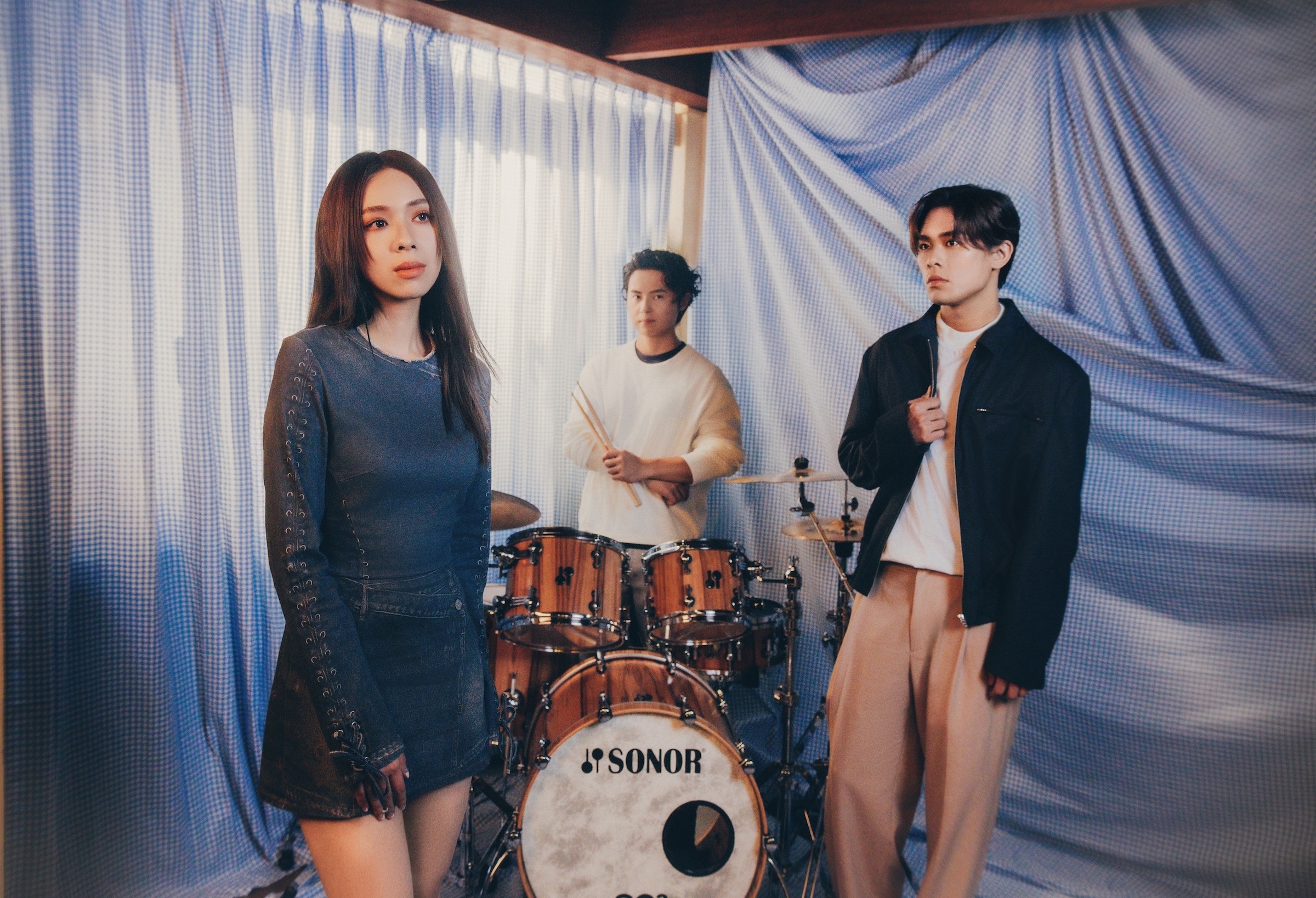 告五人鍍金後首發單曲〈就說你想說的〉，也是第一次為電影《為我辦一場西式的喪禮》量身打造主題曲。（相信音樂提供）