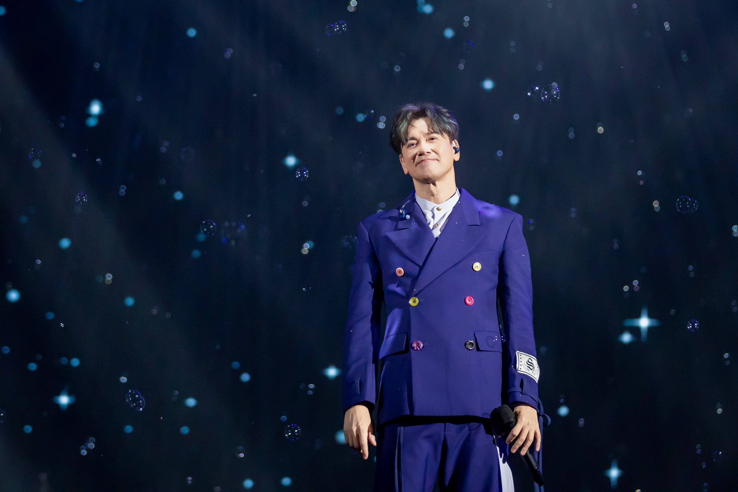 李聖傑推出2026全新單曲〈車位〉。(華納音樂提供)