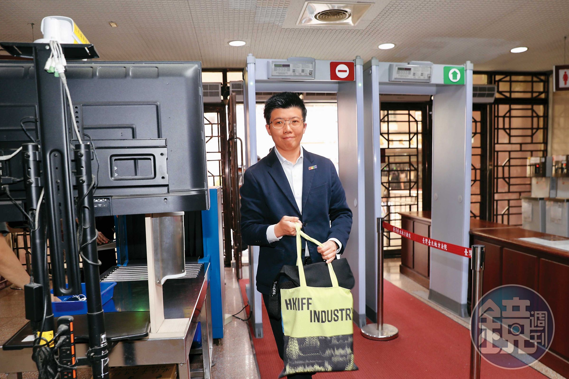 苗博雅出庭作證遭抹黑,痛批民眾黨「在庭外騷擾攻擊證人,這就是你們高唱的司法改革?」