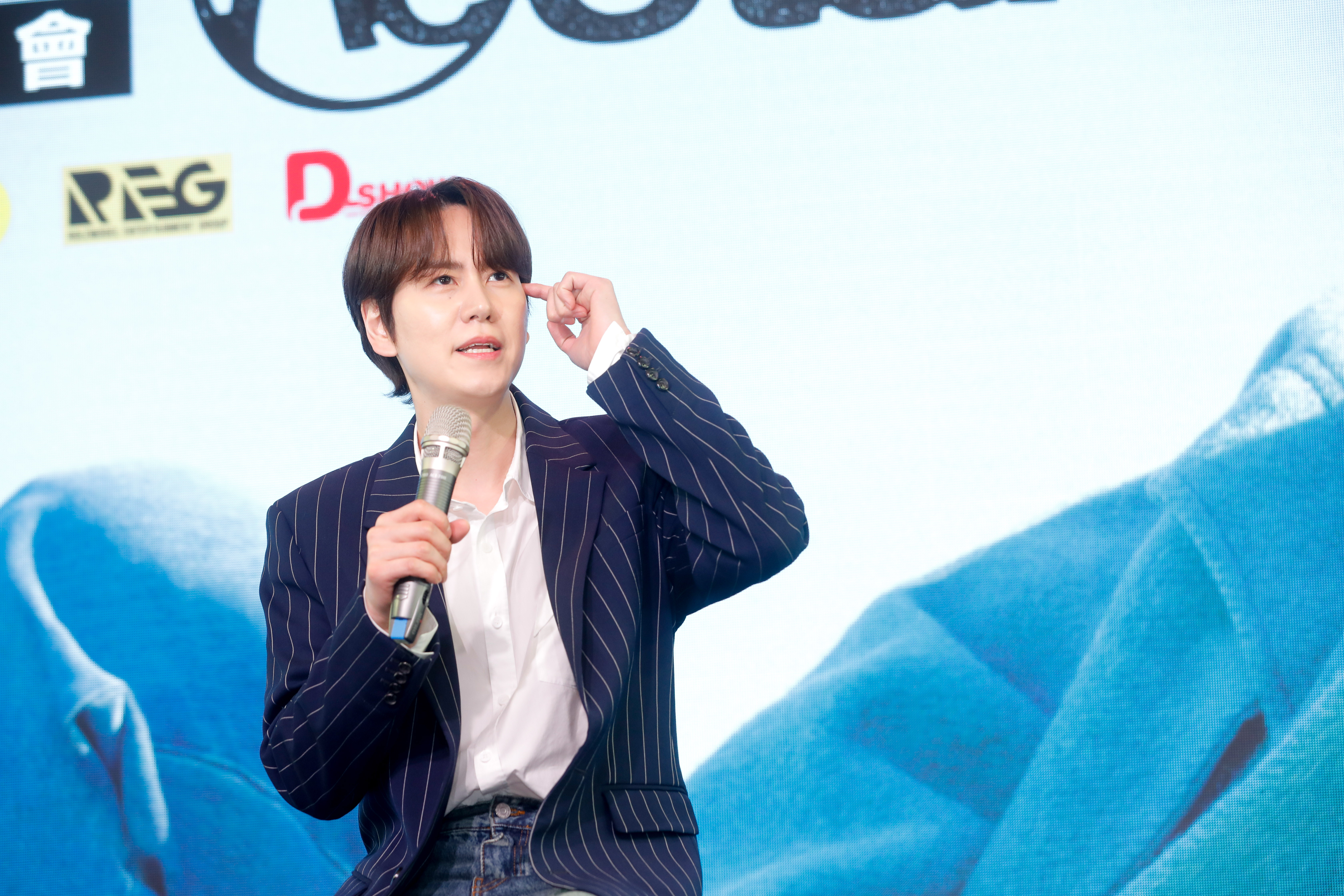 SUPER JUNIOR圭賢在記者會說了不少中文，被問還有沒有新學的中文，他想了很久想不出來。