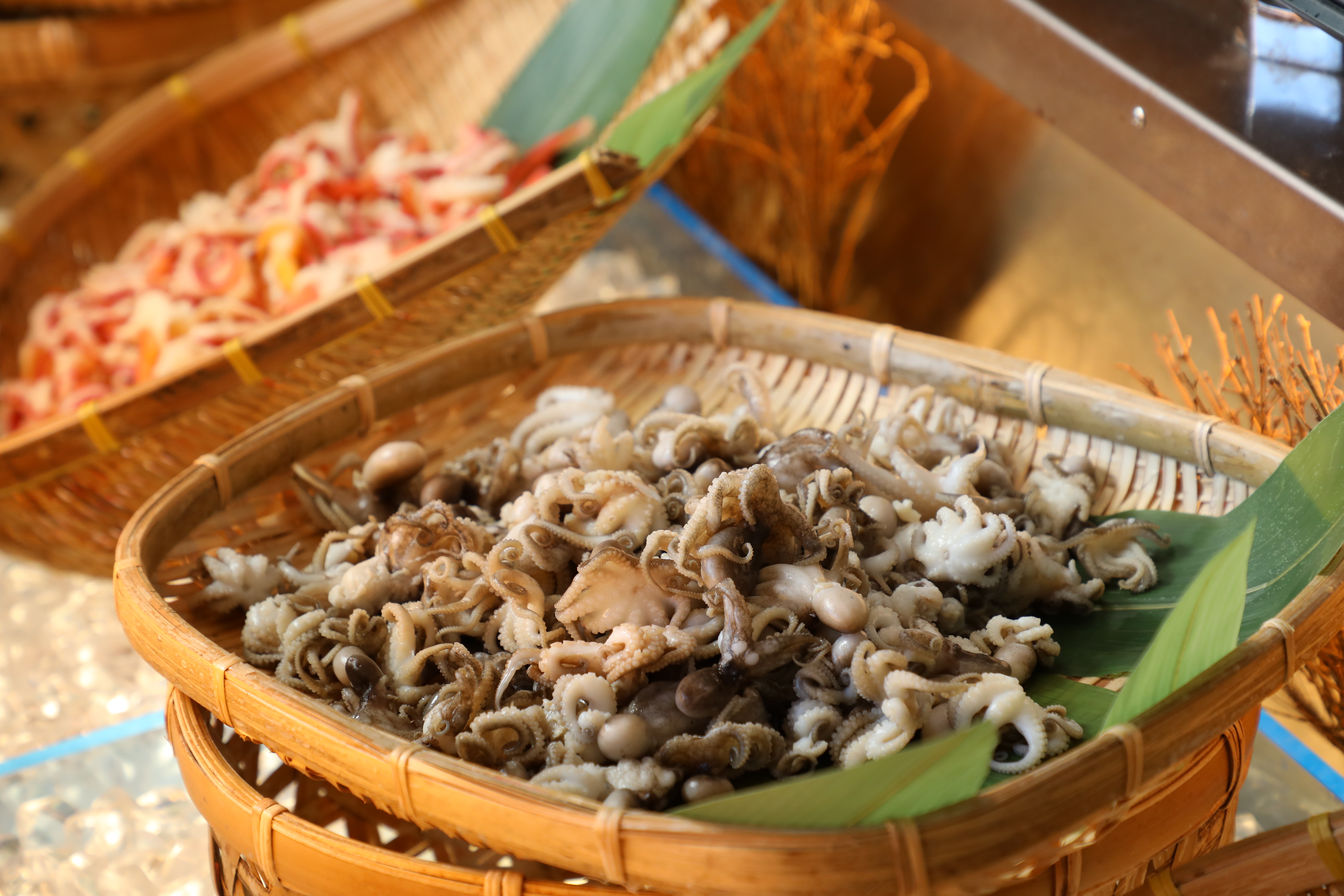 迷你小章魚也吸引不少愛海味的食客。