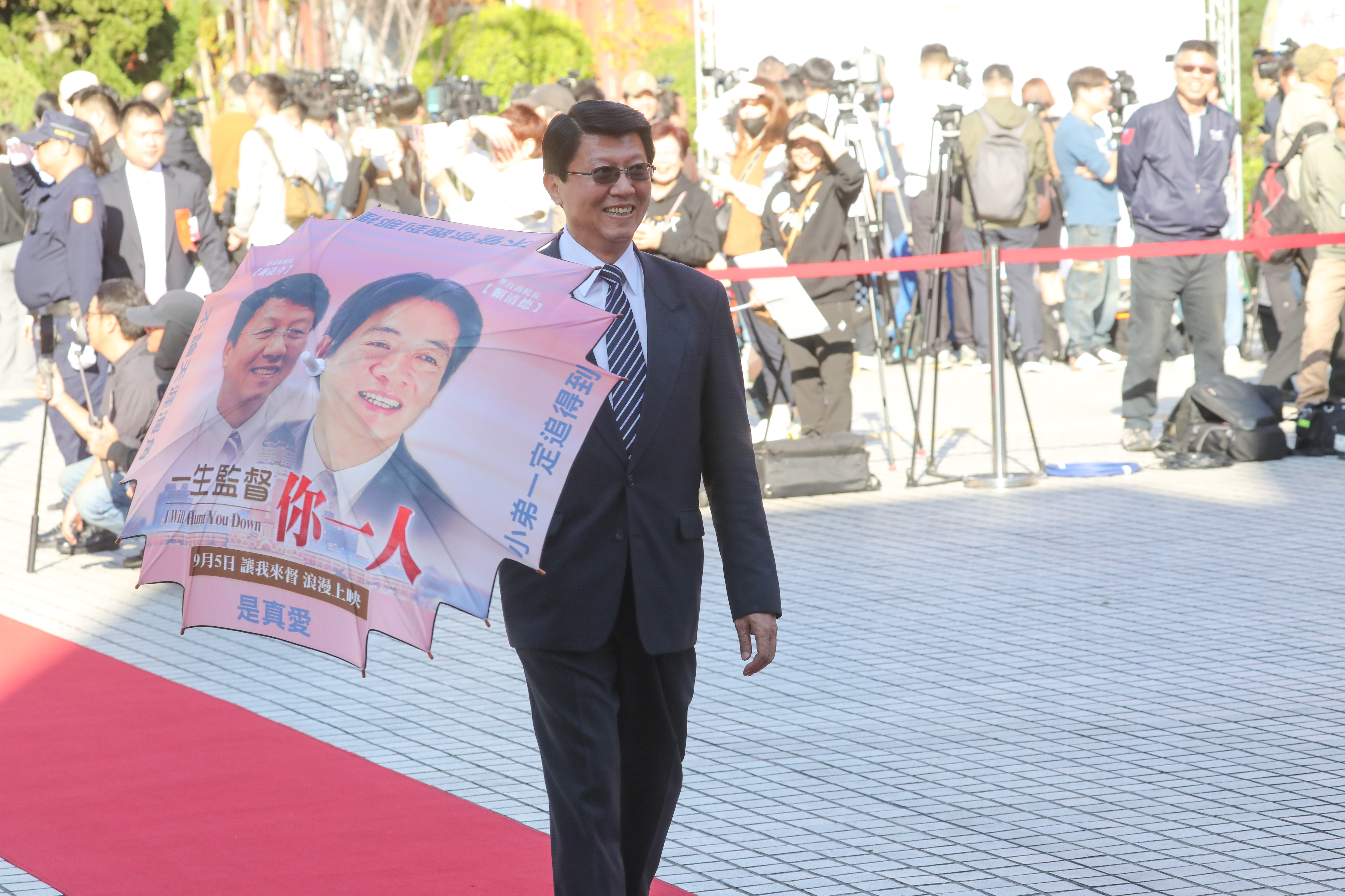 國民黨立委謝龍介曾對賴清德喊出「一生監督你一人！」（本刊資料照）