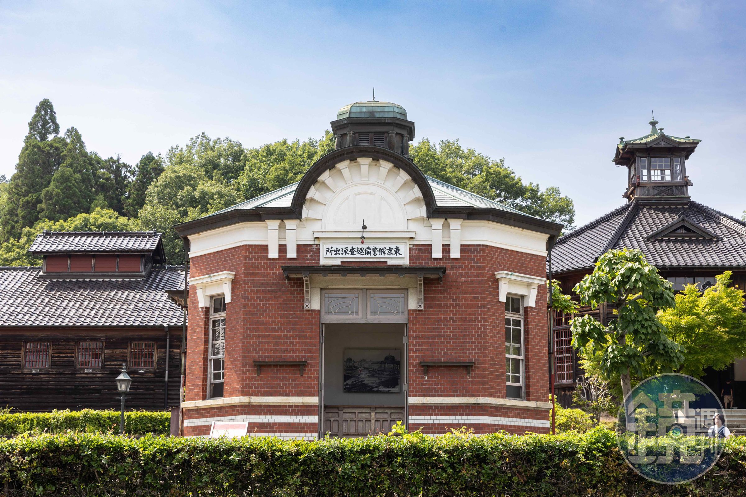 警局、飯店、郵局、車站等歷史建築都有,踏入便感受到了百年前的生活場景。