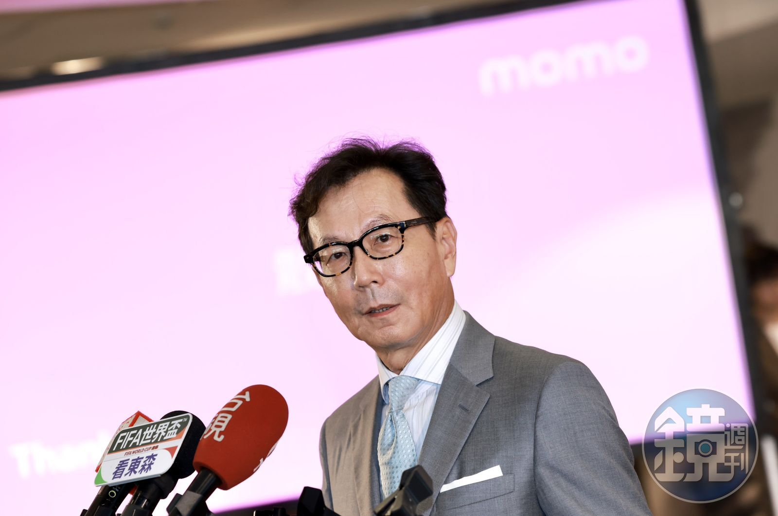 興奮死了!蔡英文回台大上課 「同學」蔡明忠先喊:她爆的料都不正確