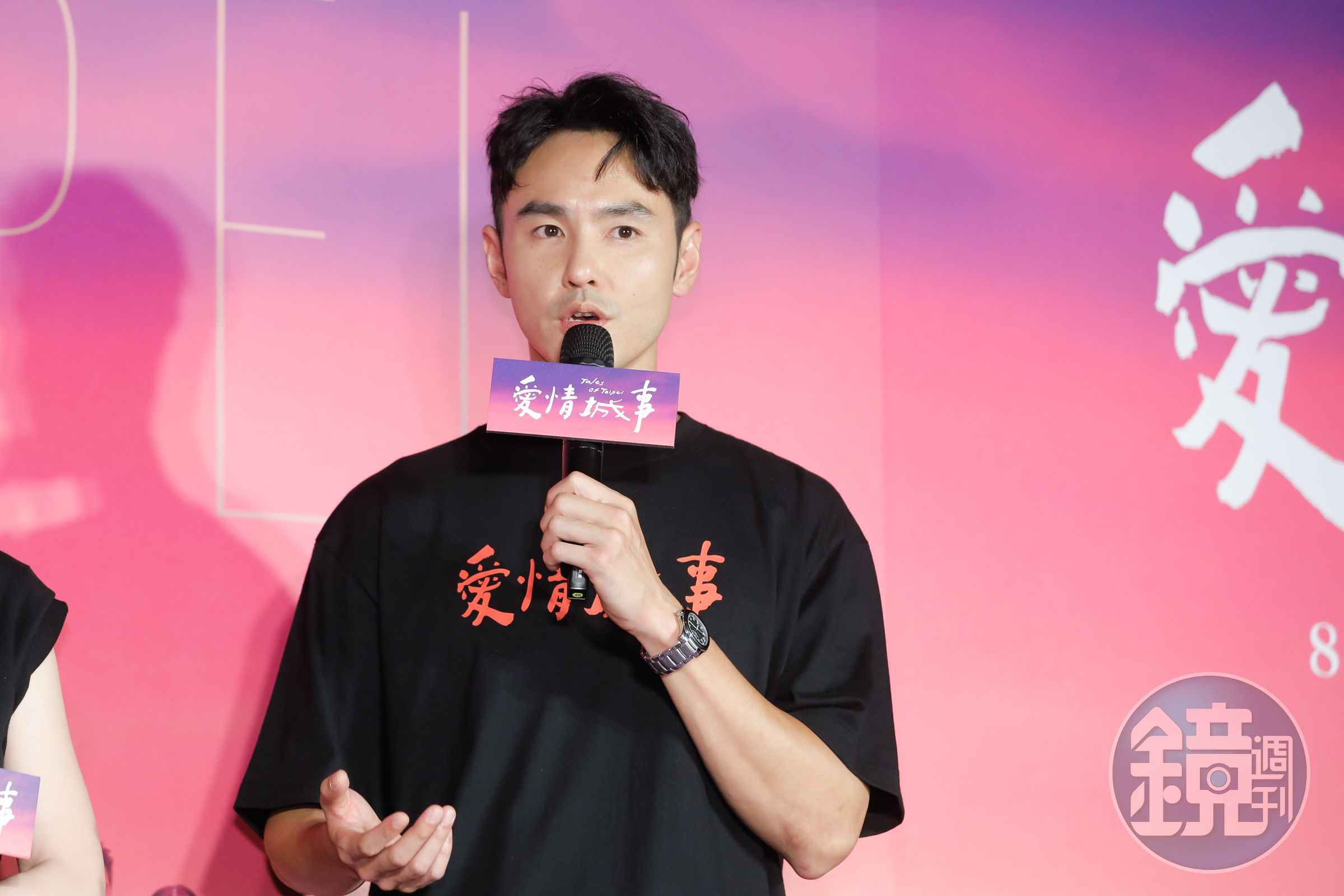 阮經天大讚李心潔不像新手導演,片中場地布置氛圍也很能幫助演員入戲。