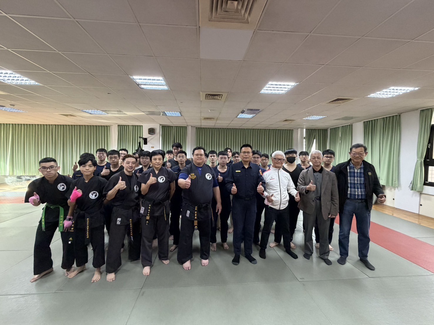 土城分局規劃訓練課程，讓新進員警帶著成熟的技術與自信投入第一線工作。（土城分局提供）