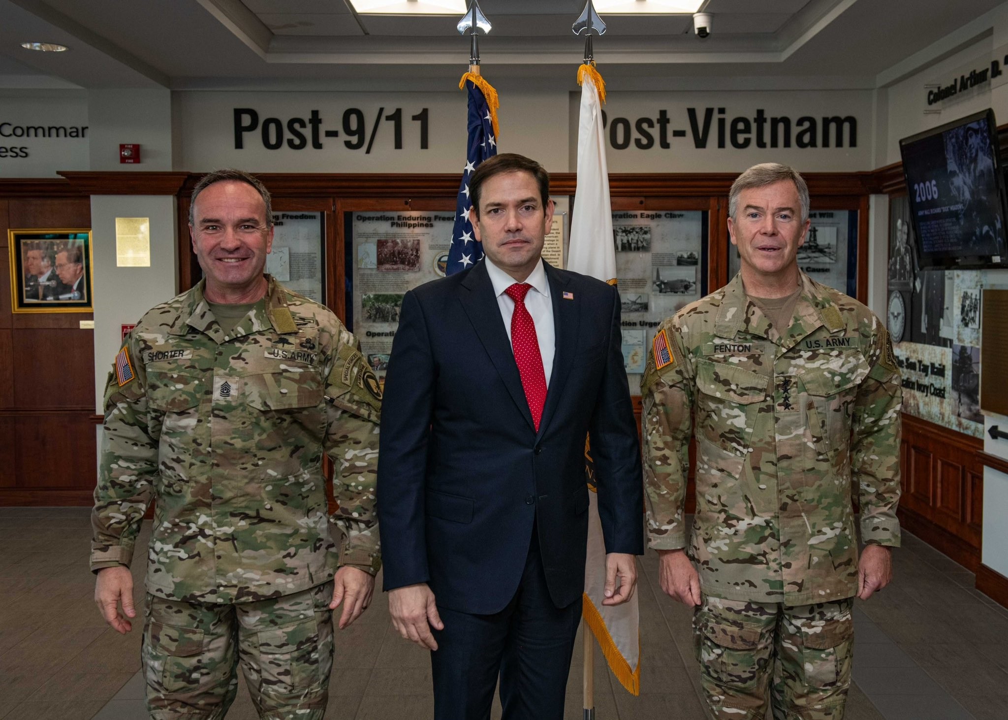 美國聯邦參議員盧比歐（中）認為，川普若當選仍會繼續支持台灣。（翻攝X@marcorubio）