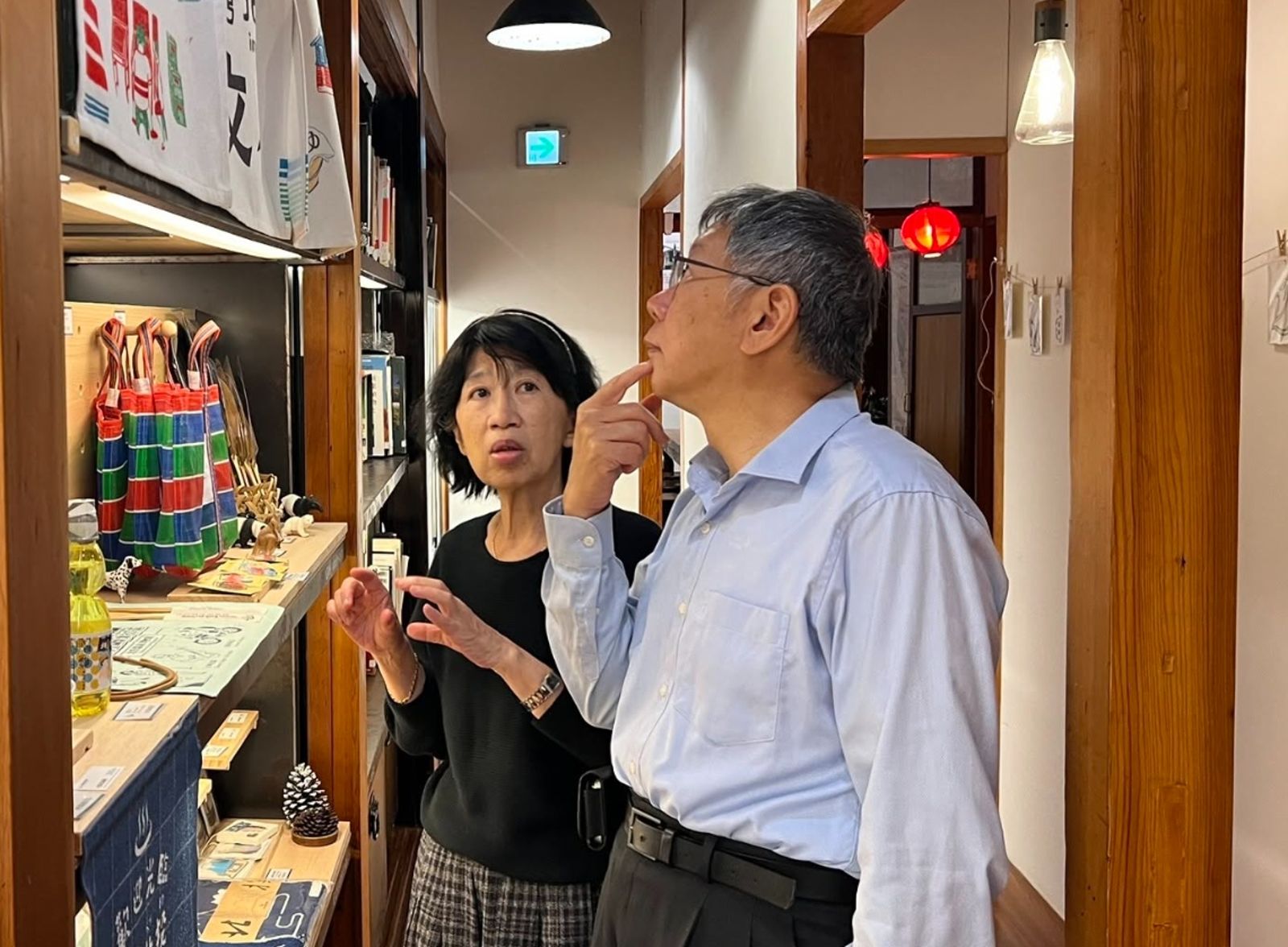 陳佩琪爆柯文哲「在家摔好幾次」走路一跛一跛 她掛保證不是中風:青鳥別高興太早