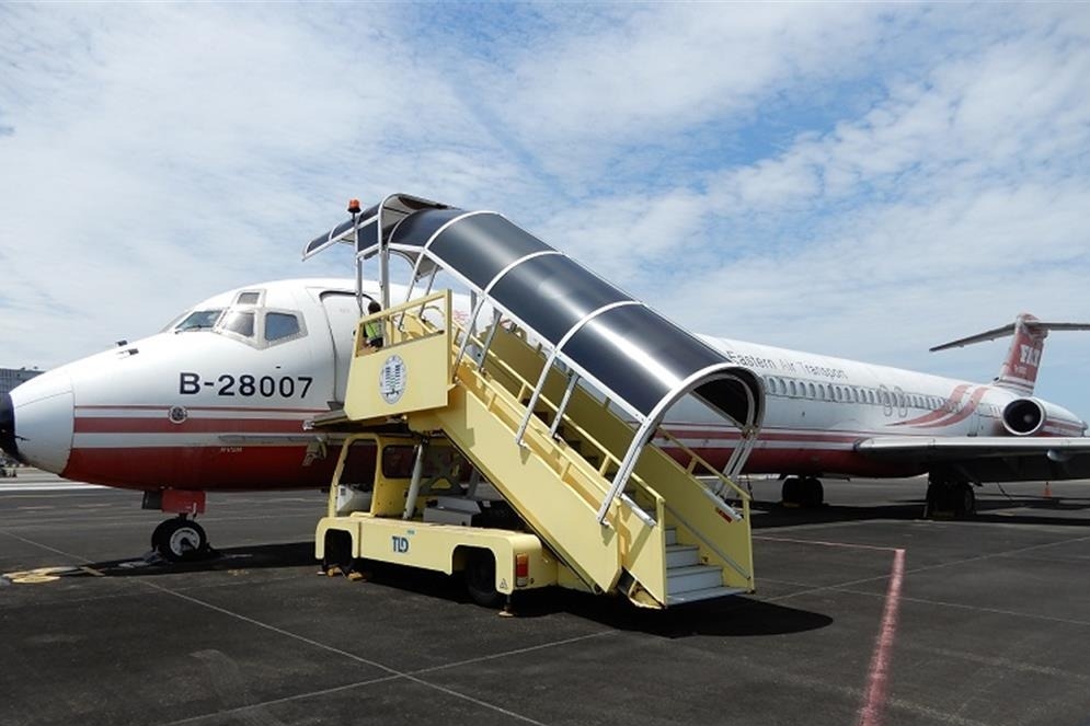 台北分署宣布將於11月11日上午11時在分署4樓拍賣室,公開拍賣遠東航空2架退役客機。(北分署提供)