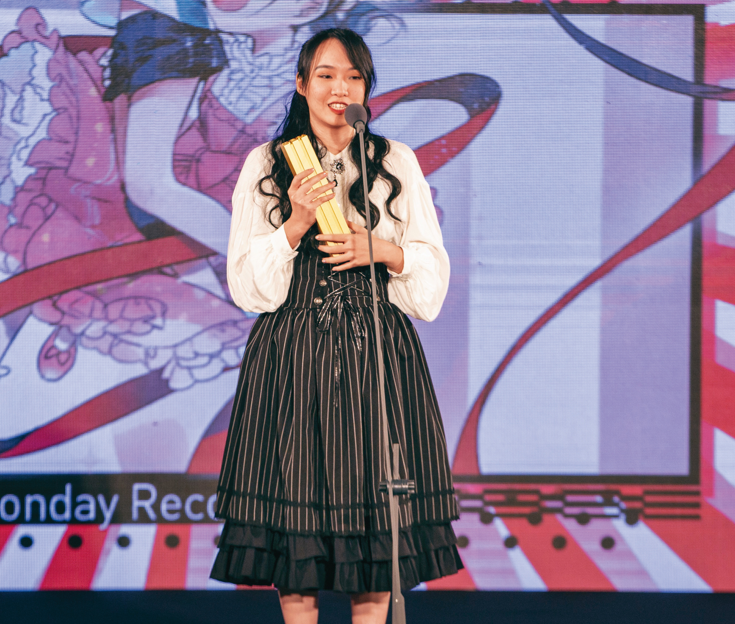 星期一回收日（圖）繪製的《貓與海的彼端》已售出5種語言版權。