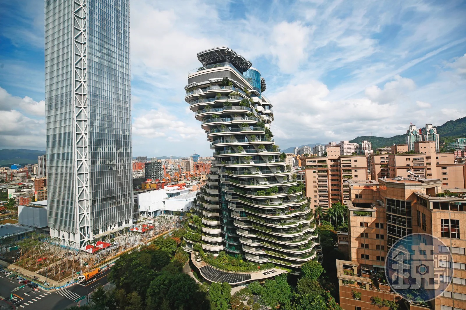 位於北市地標豪宅陶朱隱園今宣布開賣，中工表示單價300萬元起很合理。（本刊資料照）