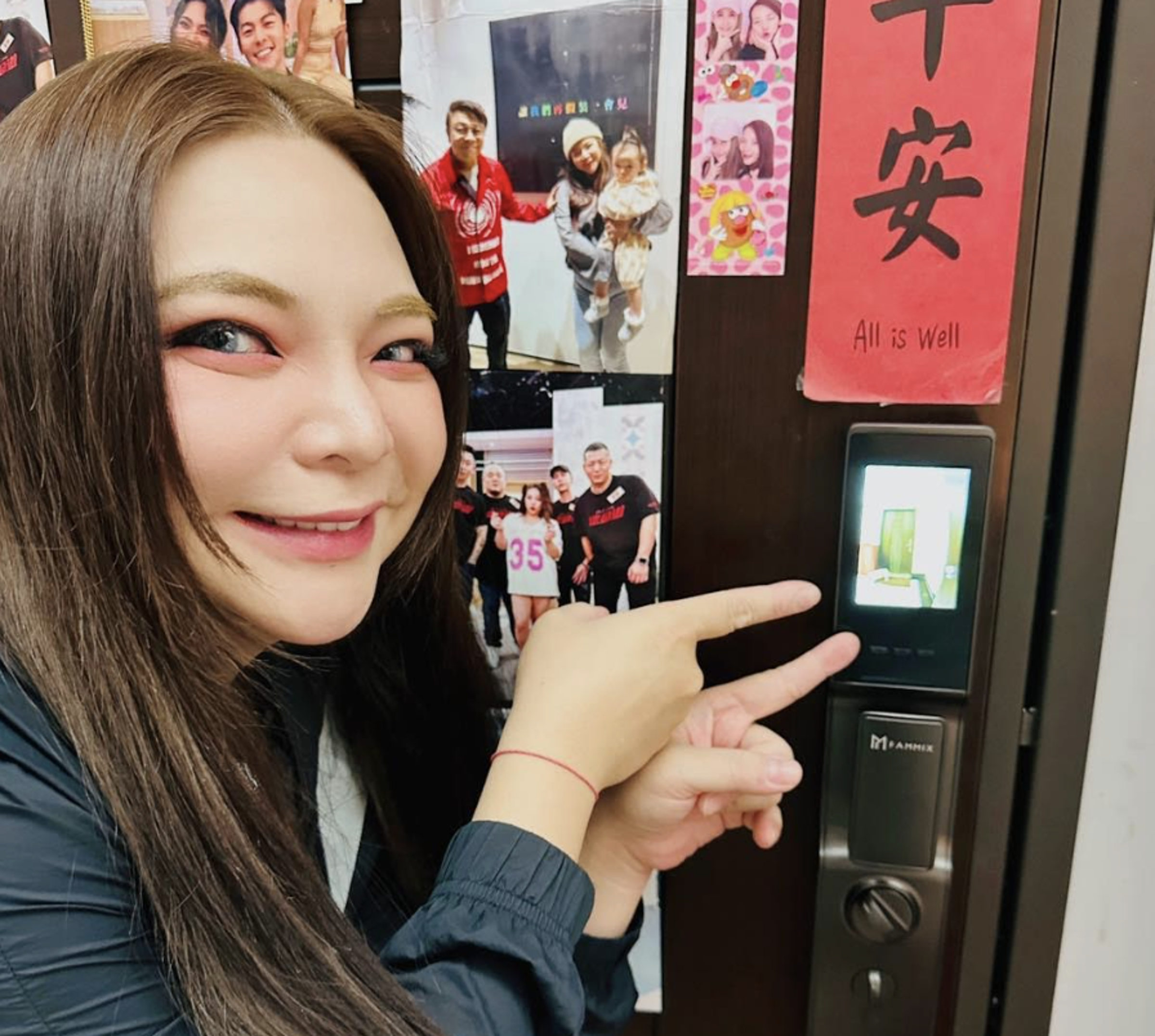 小甜甜與新歡交往5個月傳分手。(翻攝自小甜甜臉書)