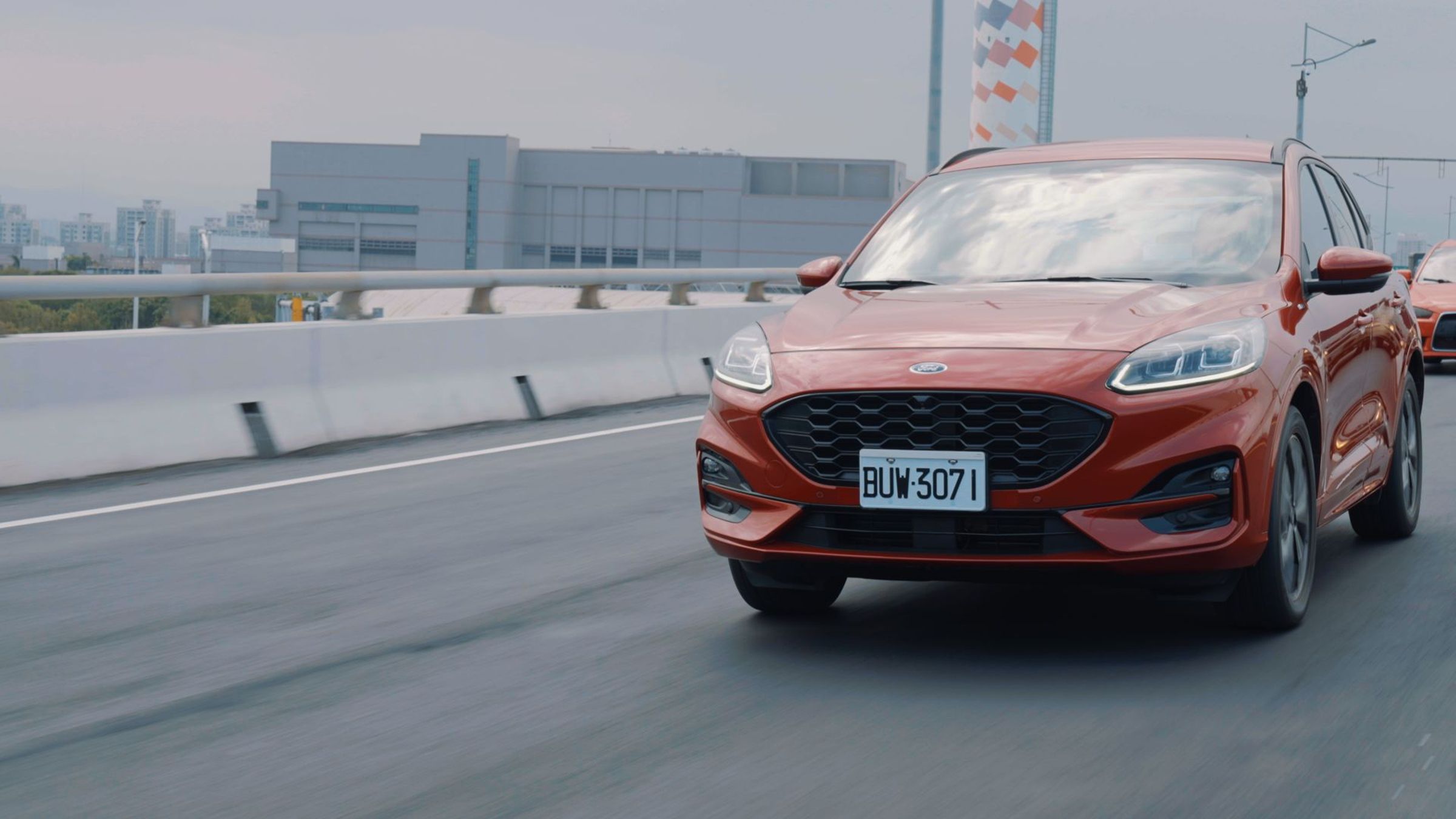 KUGA ST–Line提供EcoBoost 250 AWD與EcoBoost180兩種渦輪動力選擇;不論是追求極致性能還是極致動感,都能熱血駕馭。