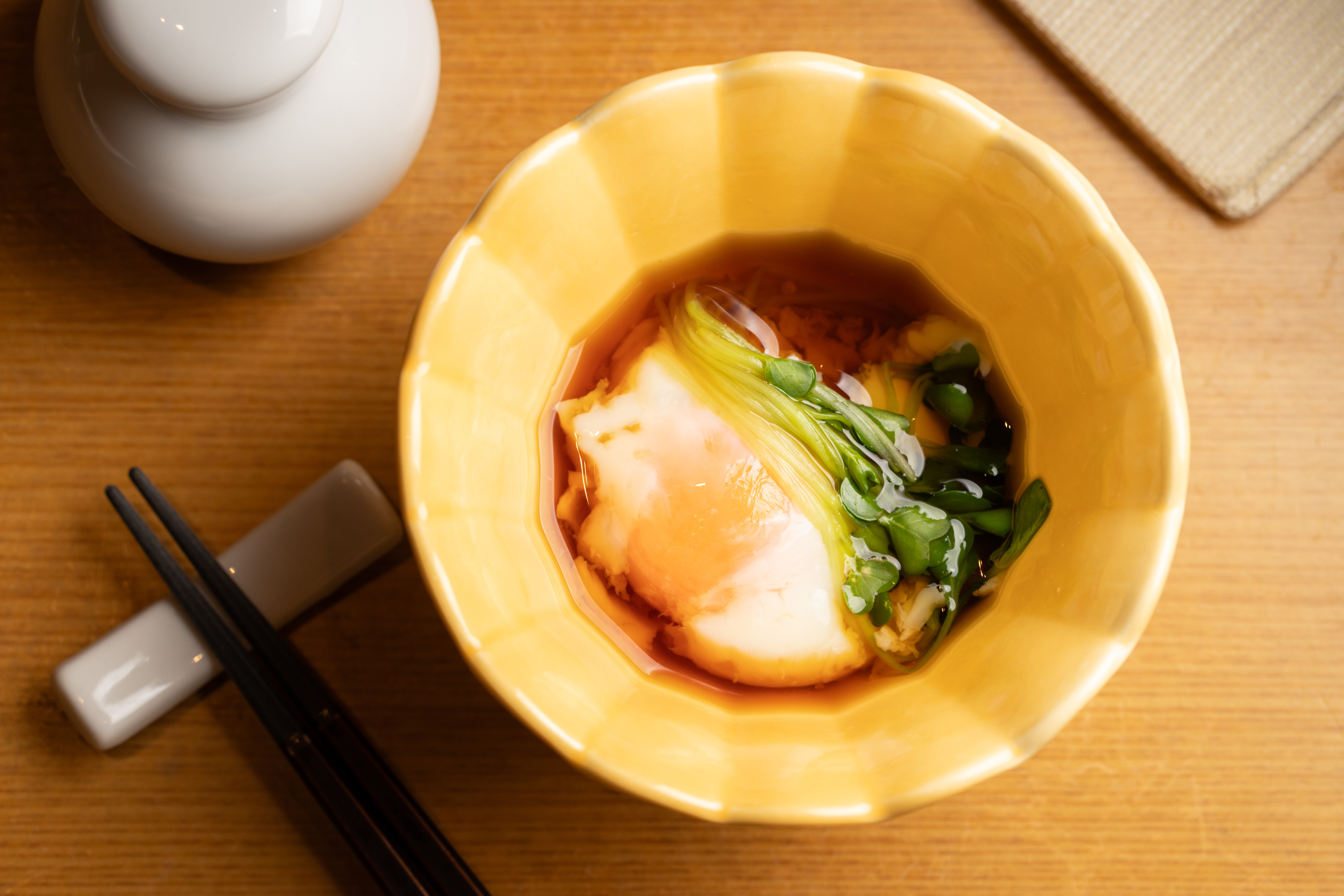 溫泉蛋最能品嘗到日本雞蛋無腥味且味道濃郁的特色。