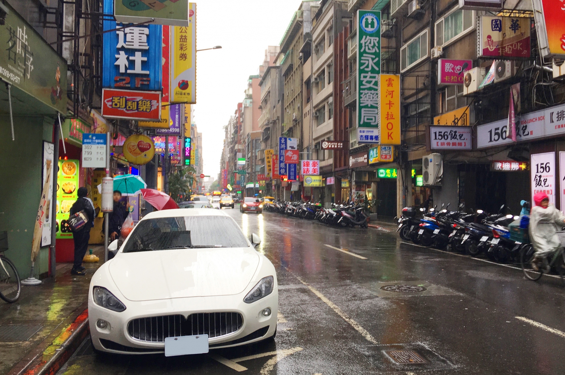 最近交通法令修法，將取消開放民眾檢舉違規臨停等違規項目。（示意圖，photoAC）