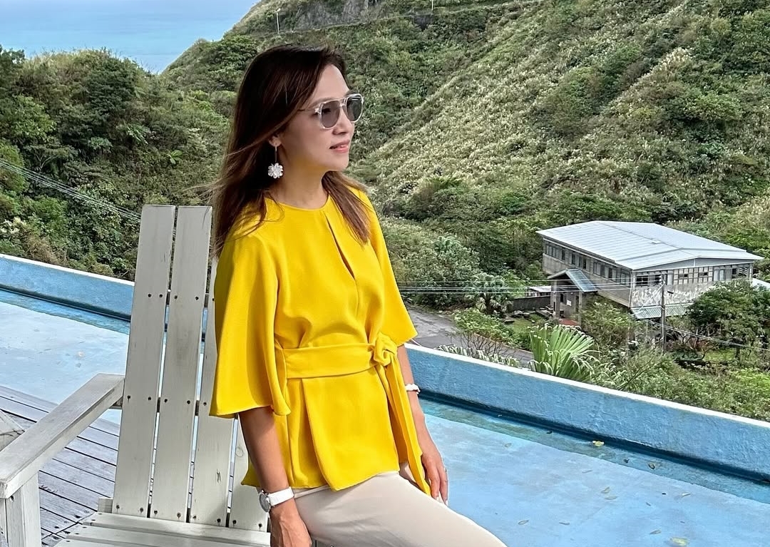 岳啟儒因旗下公司增資遭檢舉涉嫌驗資不實，她到案坦承犯行，檢察官准予緩起訴。（翻攝自岳啟儒IG）