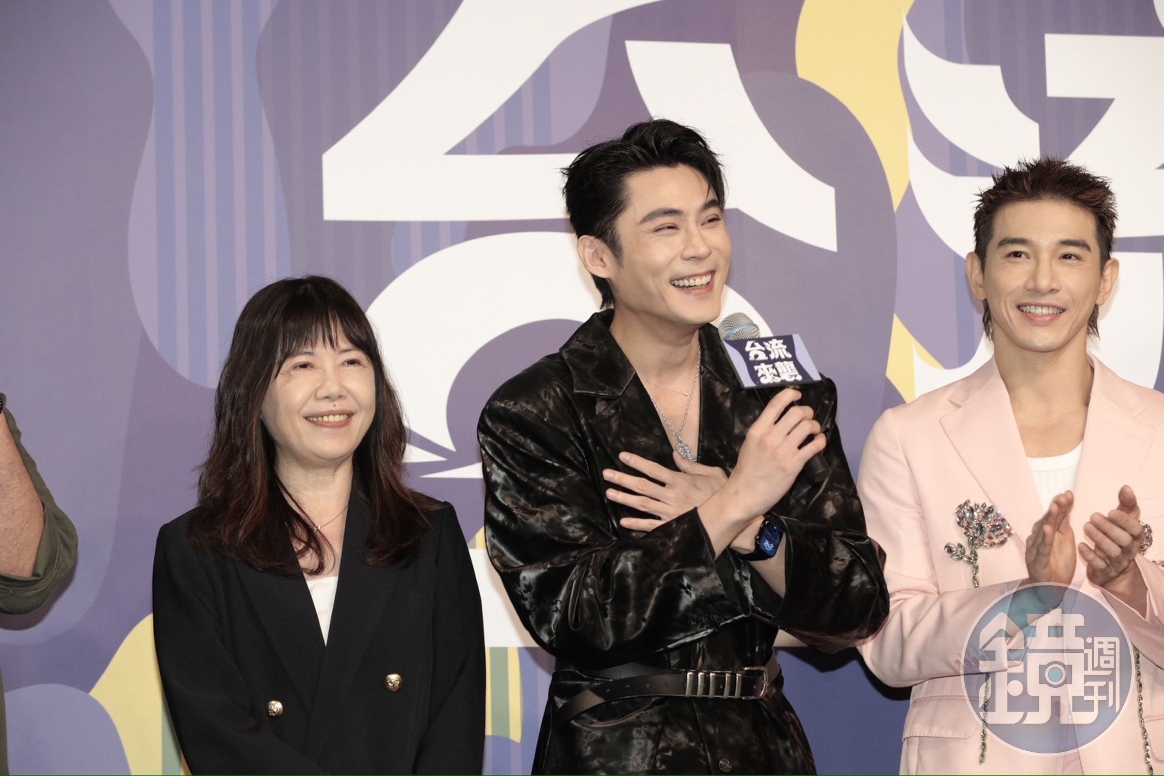 陳奕今為首度製作的影集《男公館》率主要演員在「台流來襲」劇集聯合行銷記者會大陣仗宣傳。