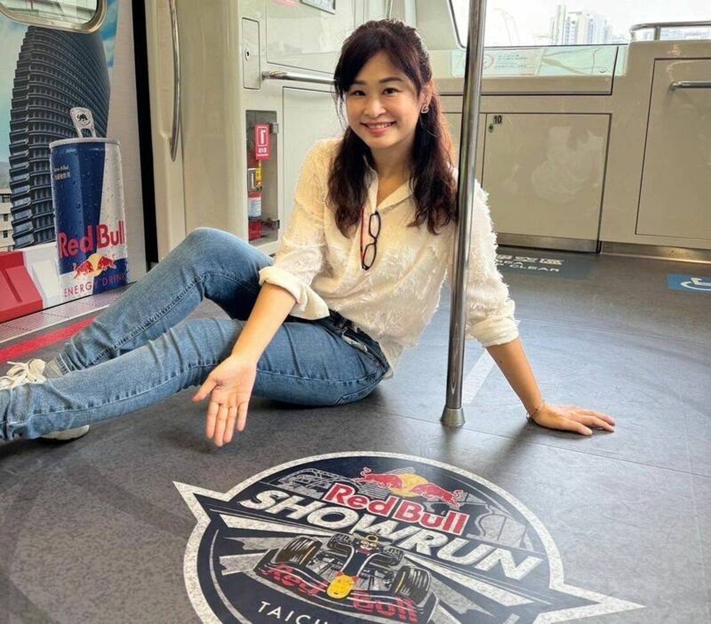 台中市美女市議員黃佳恬兩年來遭到無聊男子傳訊息騷擾。(黃佳恬議員提供)