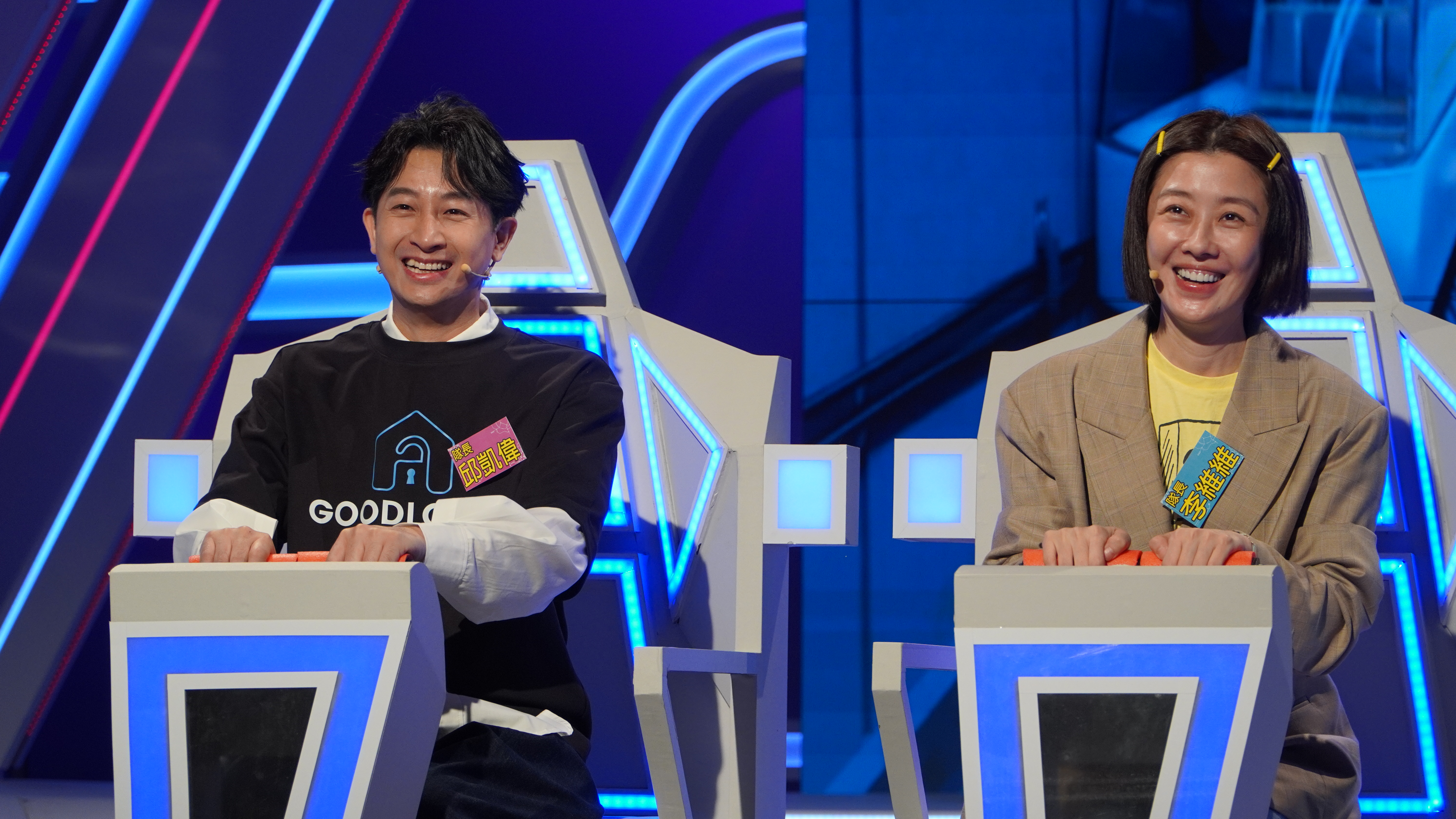 邱凱偉與李維維一起上節目搶獎金。（公視提供）