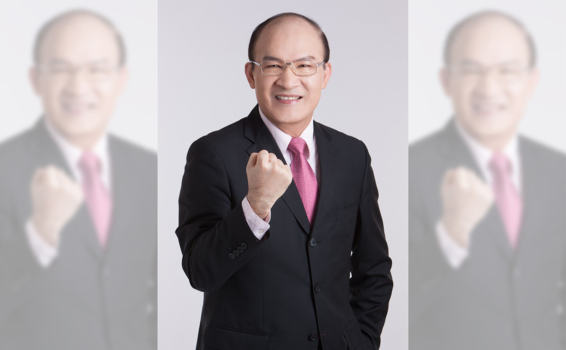 憲哥表示，進入第四季台股漲多修正壓力大，布局主動式ETF更有利。（賴憲政老師提供）