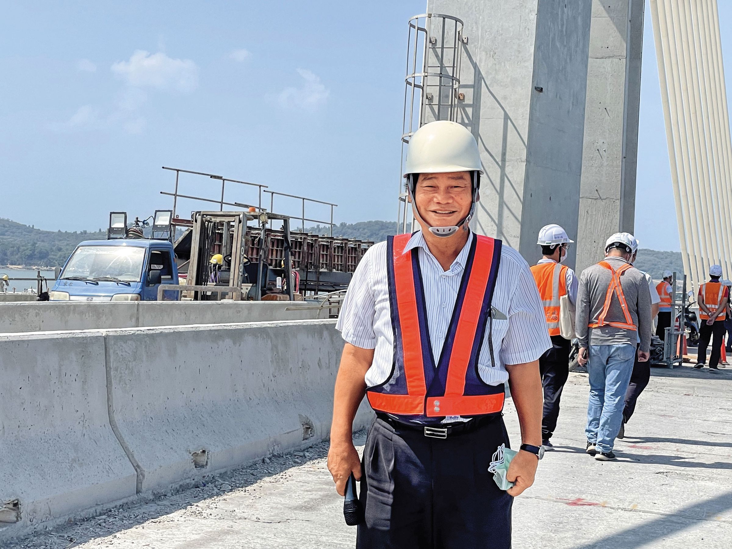 東丕是國內老字號營造廠，董事長王銀和出身傳播科系，承攬金門大橋打響名聲。（中央社）