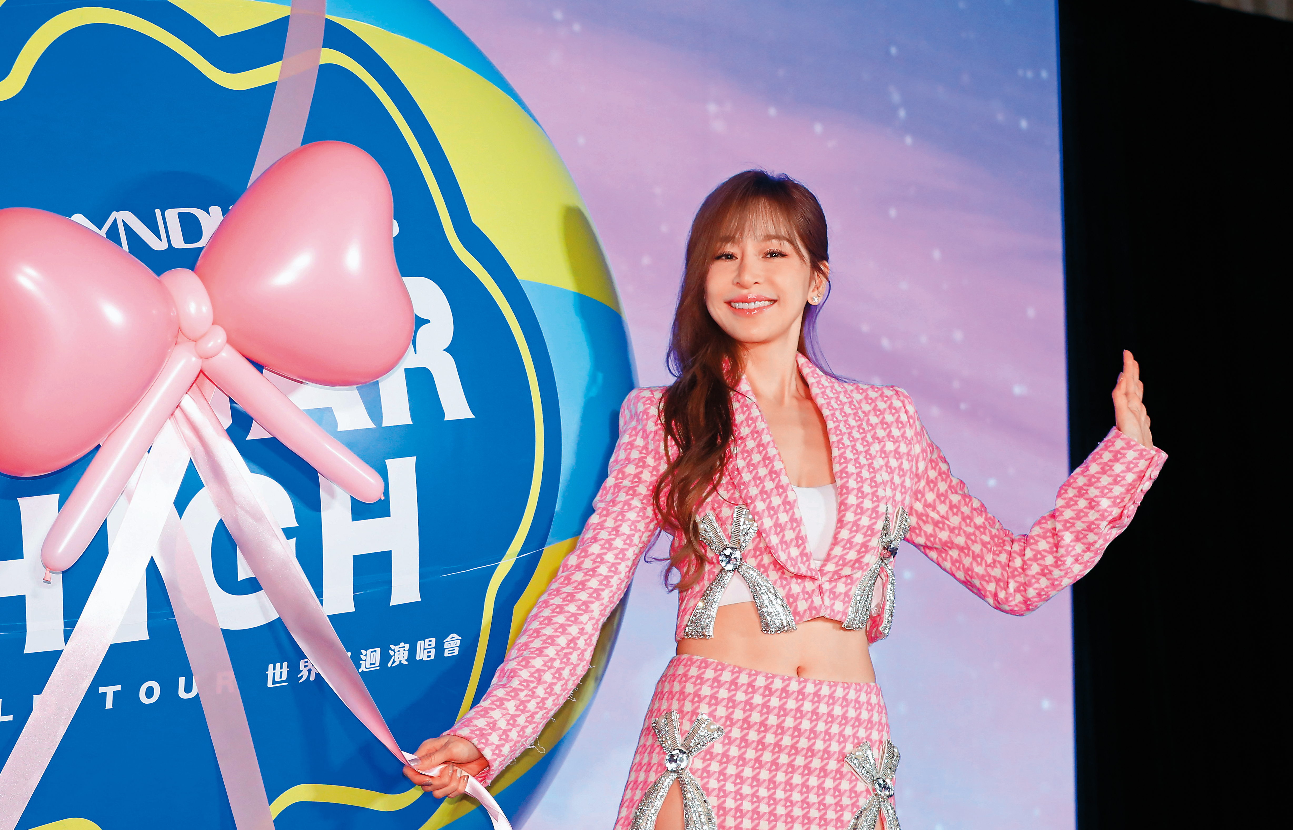 王心凌情路坎坷，號稱「渣男吸鐵」，她苦笑現在感情「無糖」，工作「全糖」。