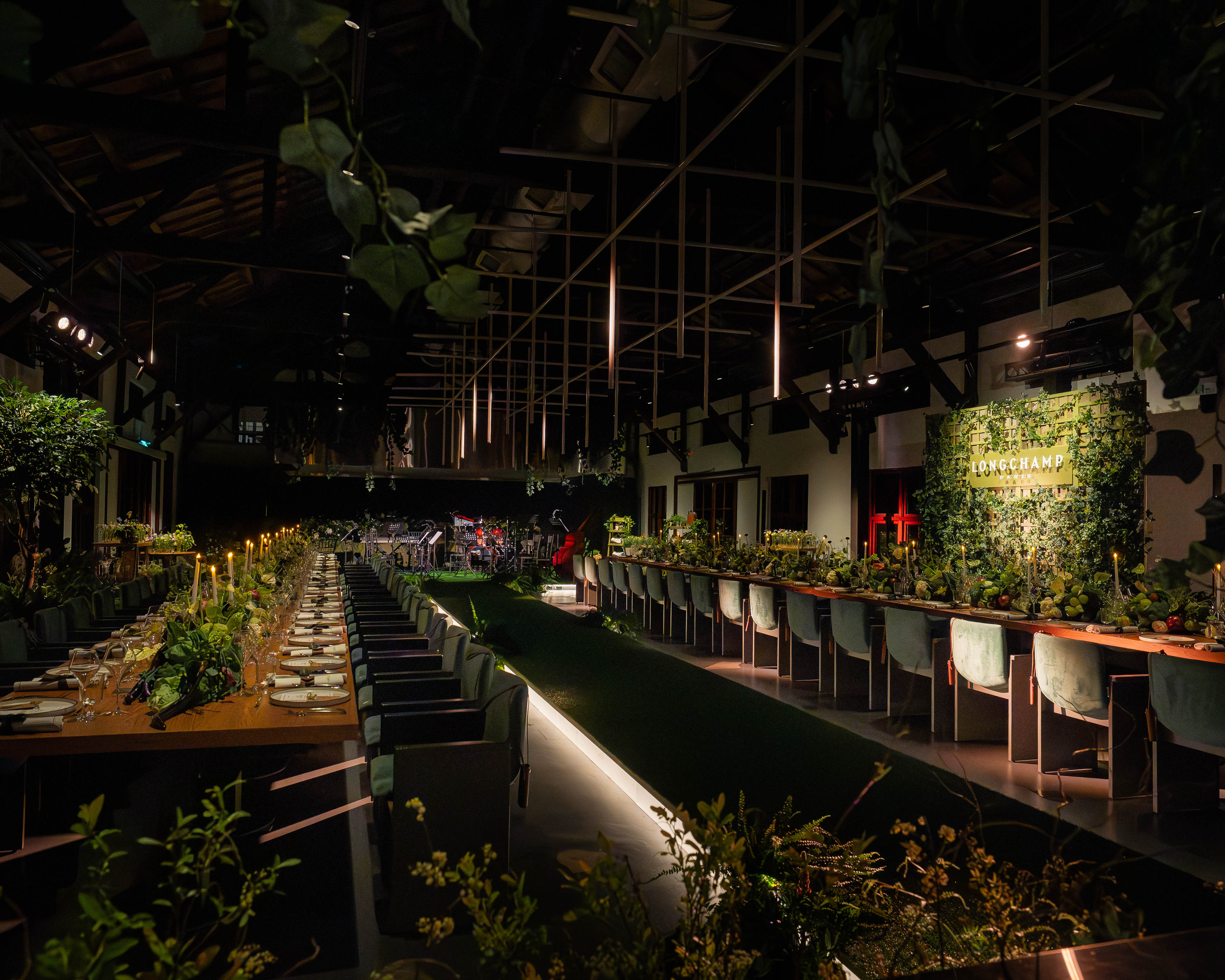 LONGCHAMP攜手AKAME主廚彭天恩打造LONGCHAMP「Live Green」晚宴。（瓏驤提供）