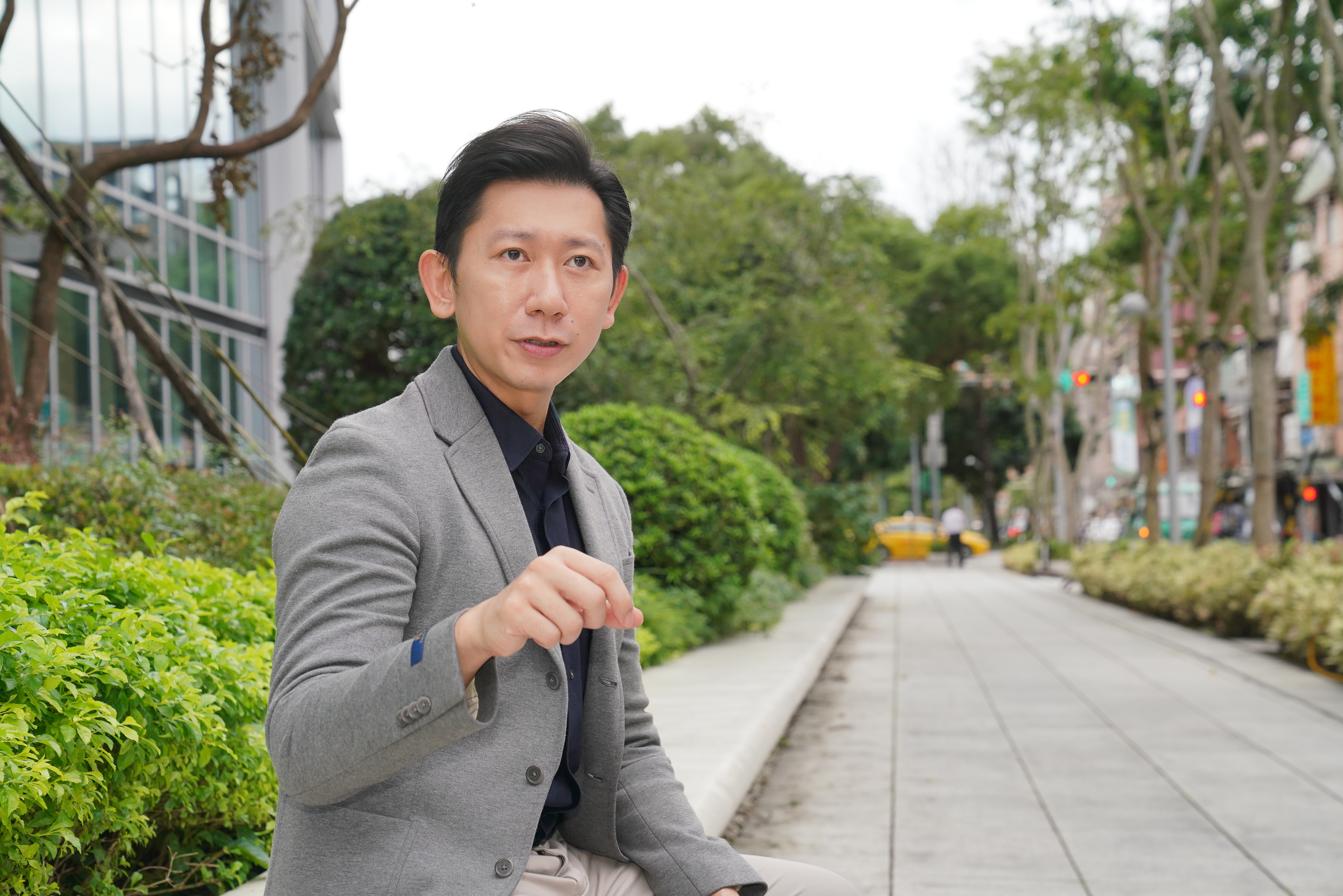 大俠武林遇震盪時緊盯VIX恐慌指數，啟動分批買進，甚至表示在極度恐慌時All in，最有賺頭。