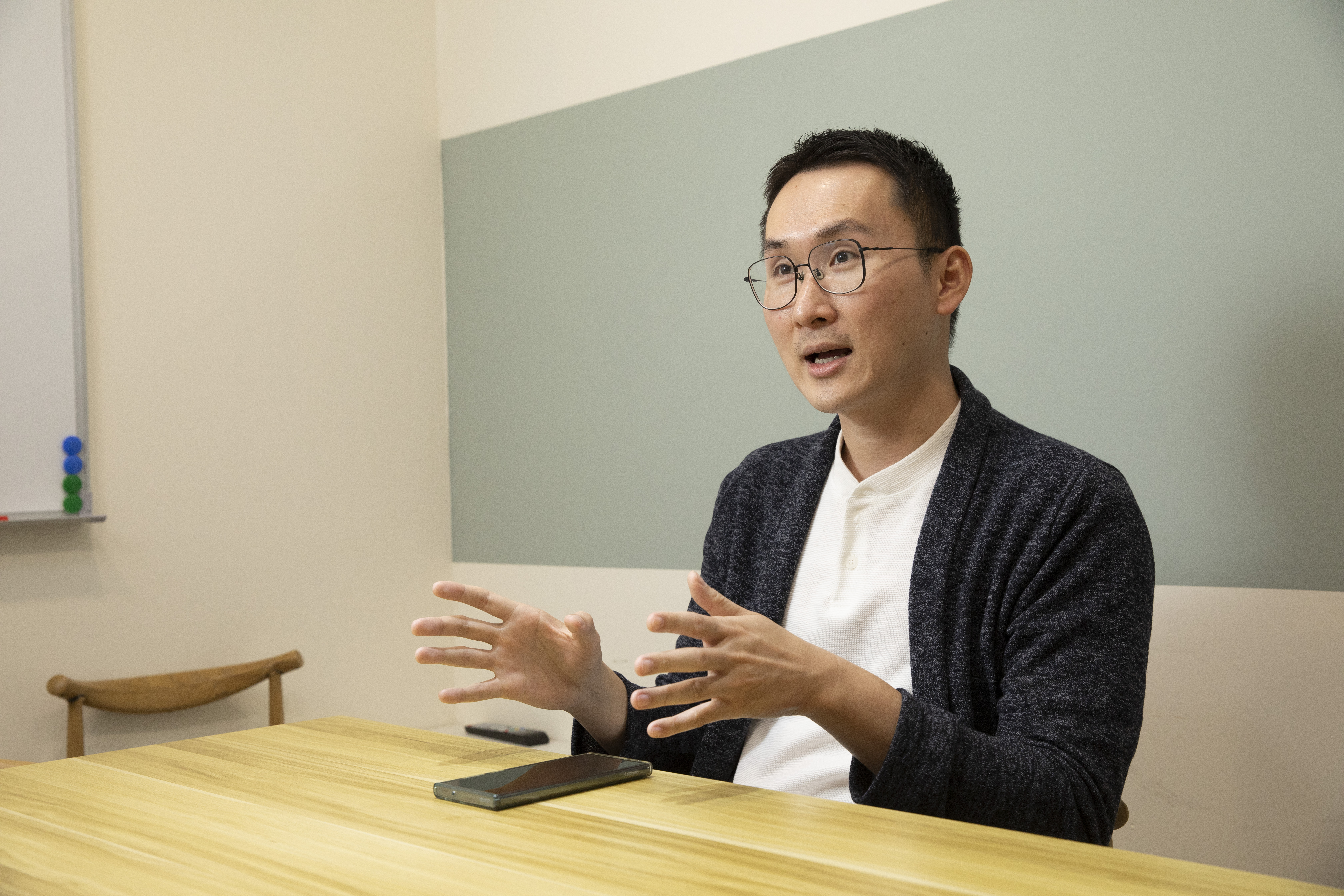 投資達人股添樂表示，想打敗大盤的投資人就要布局主動式ETF。