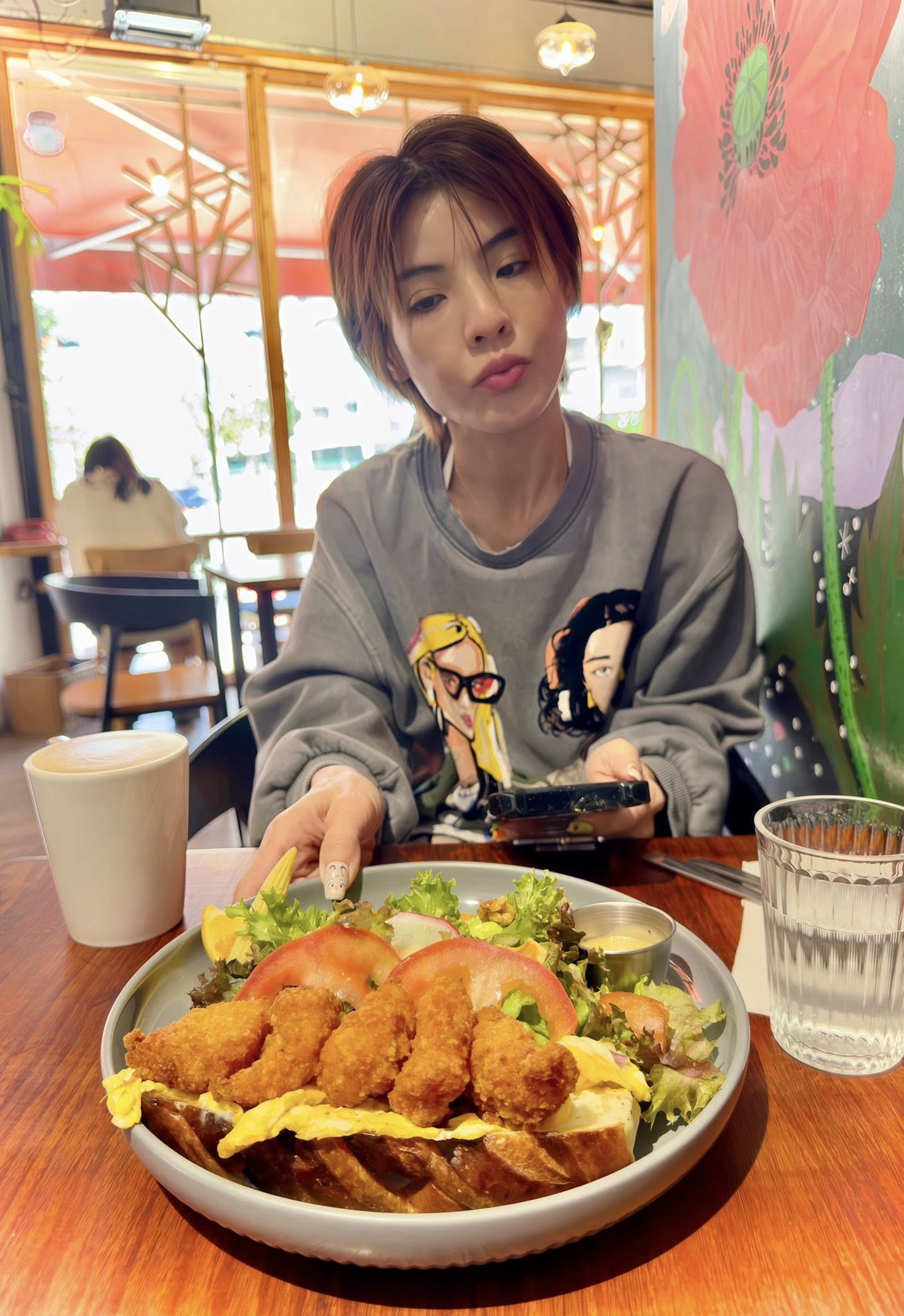 貪杯險誤事／男星數度酒駕！昔拍片放鳥劇組6小時　原因竟是醉倒沙灘上