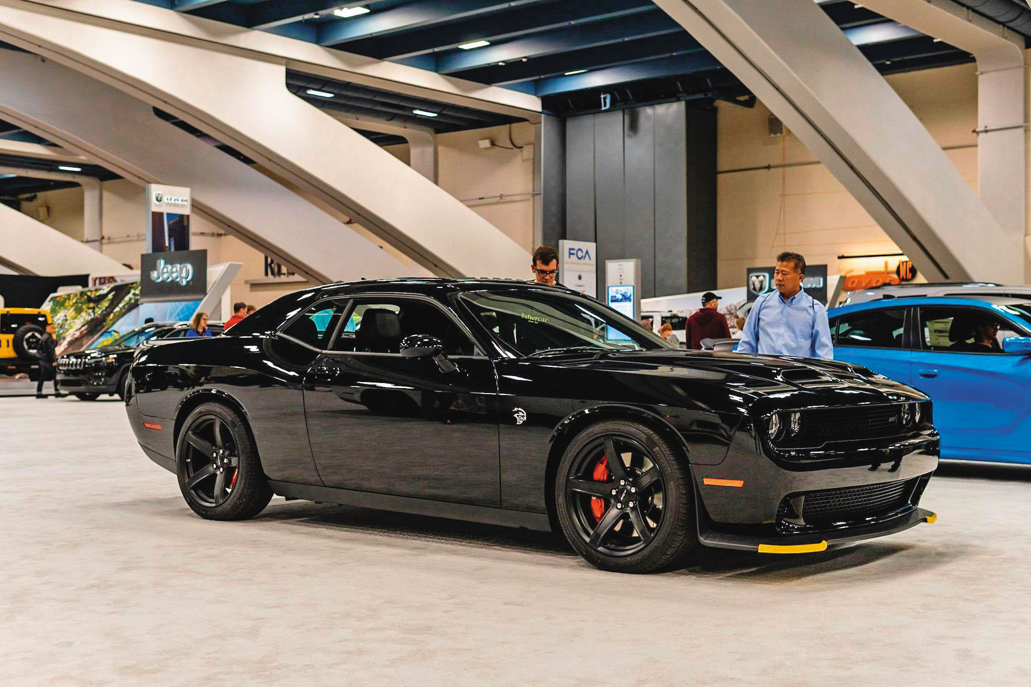 數據顯示美國新屋與成屋銷售持續下滑，而汽車銷售也出現滑落。（翻攝San Francisco International Auto Show臉書）