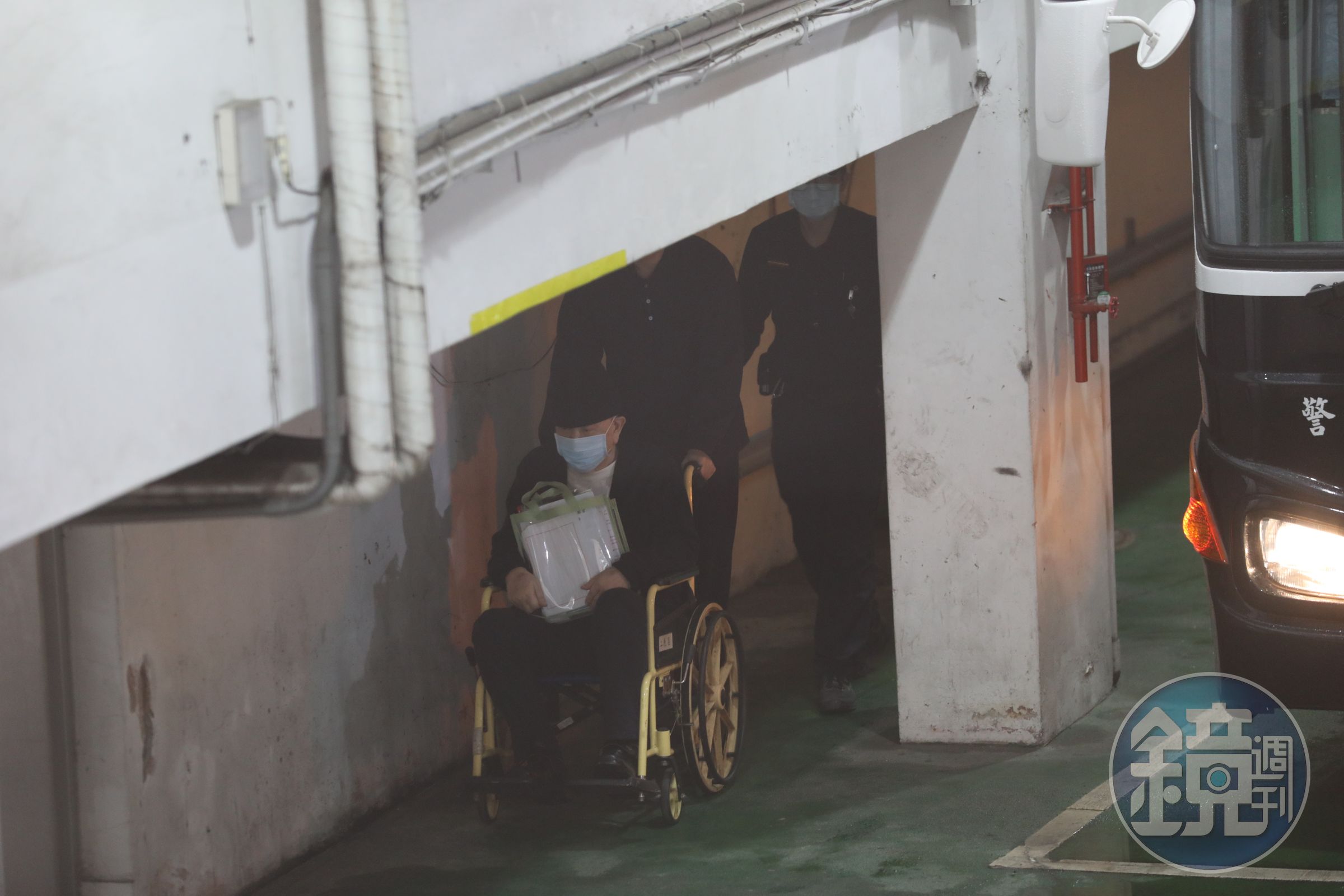 威京集團主席沈慶京涉行賄柯文哲，今提訊出庭進行準備程序。