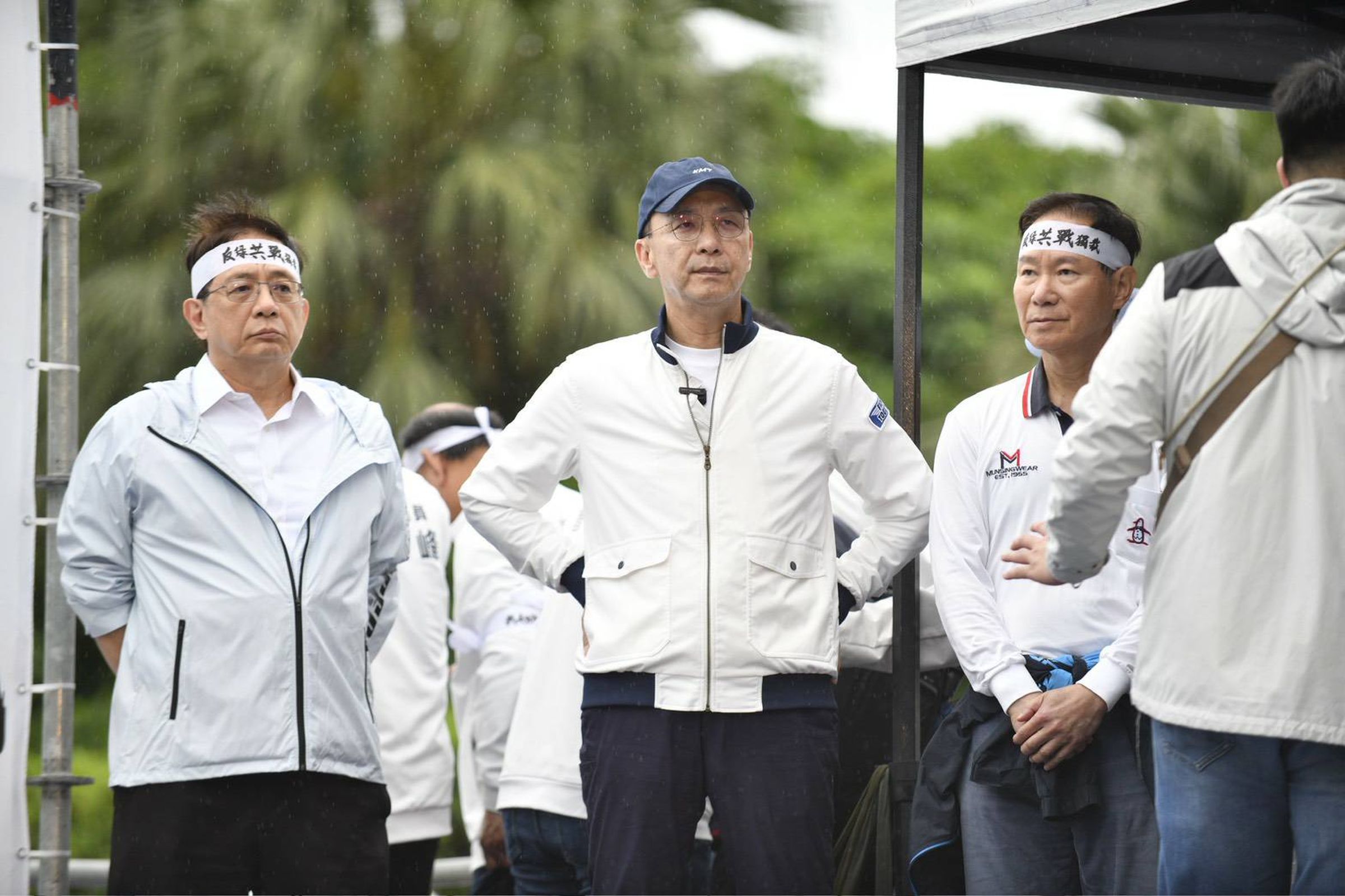 國民黨主席朱立倫現身426活動。(鏡報新聞網提供)