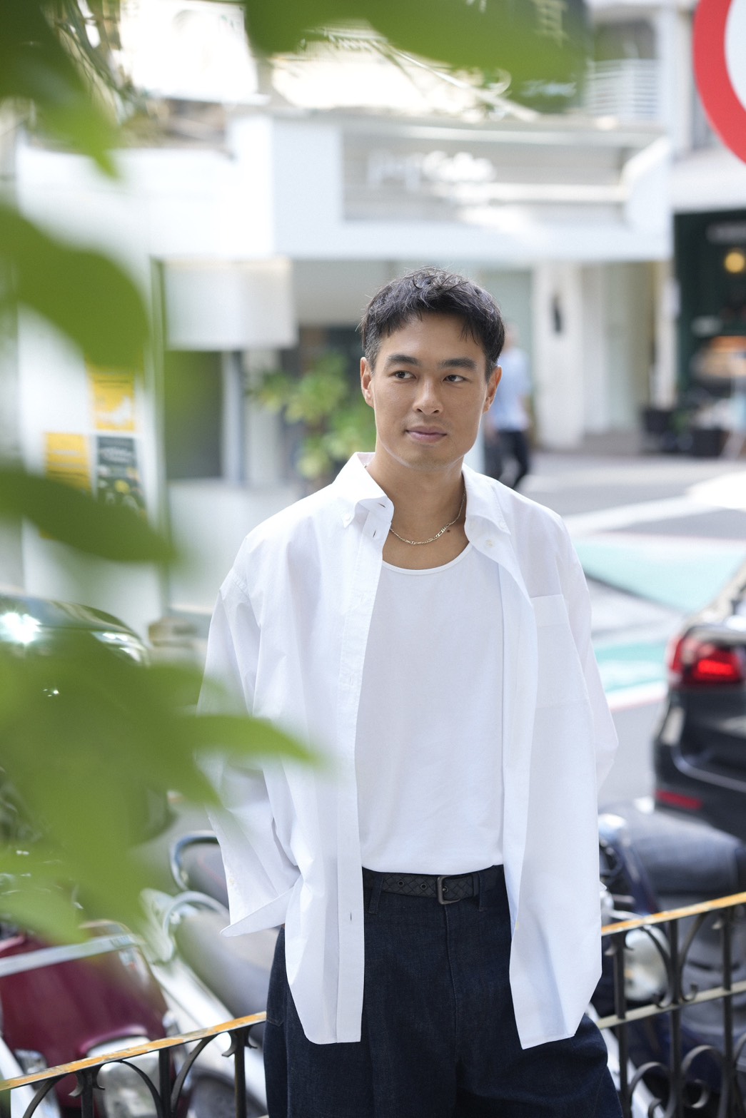 楊祐寧上週四現身訪問提到父親病情仍保持樂觀。（玩下娛樂）