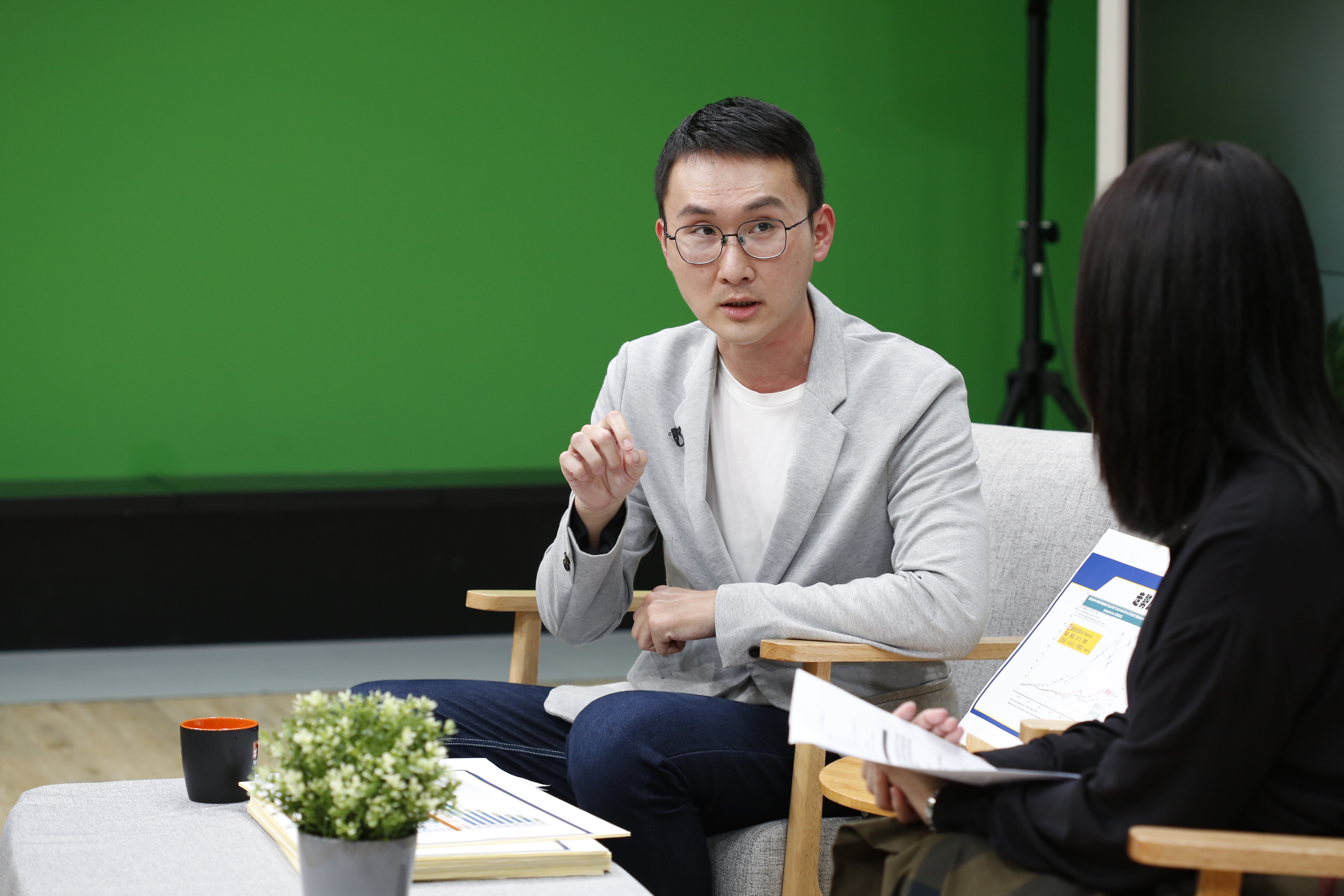 投資達人股添樂說，近10年來，大盤跌幅約30%就算接近底部。（資料照）