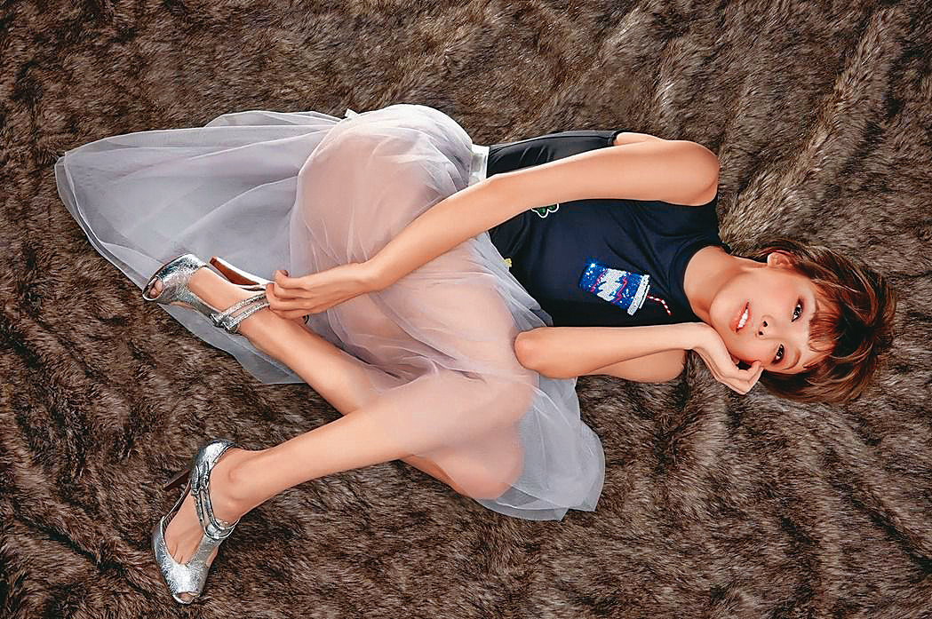小煜多年前和張景嵐交往時，被爆仍與前女友Teresa糾纏。（Live.me提供）