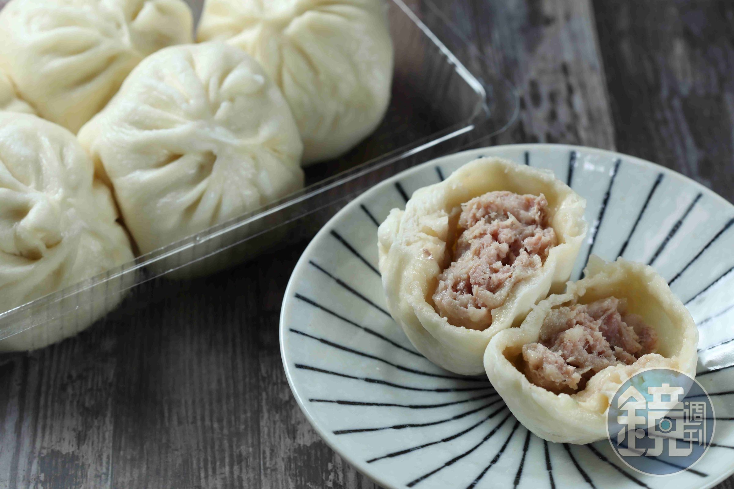 「鮮肉包」味道單純，越吃越涮嘴。（170元／盒、6個）