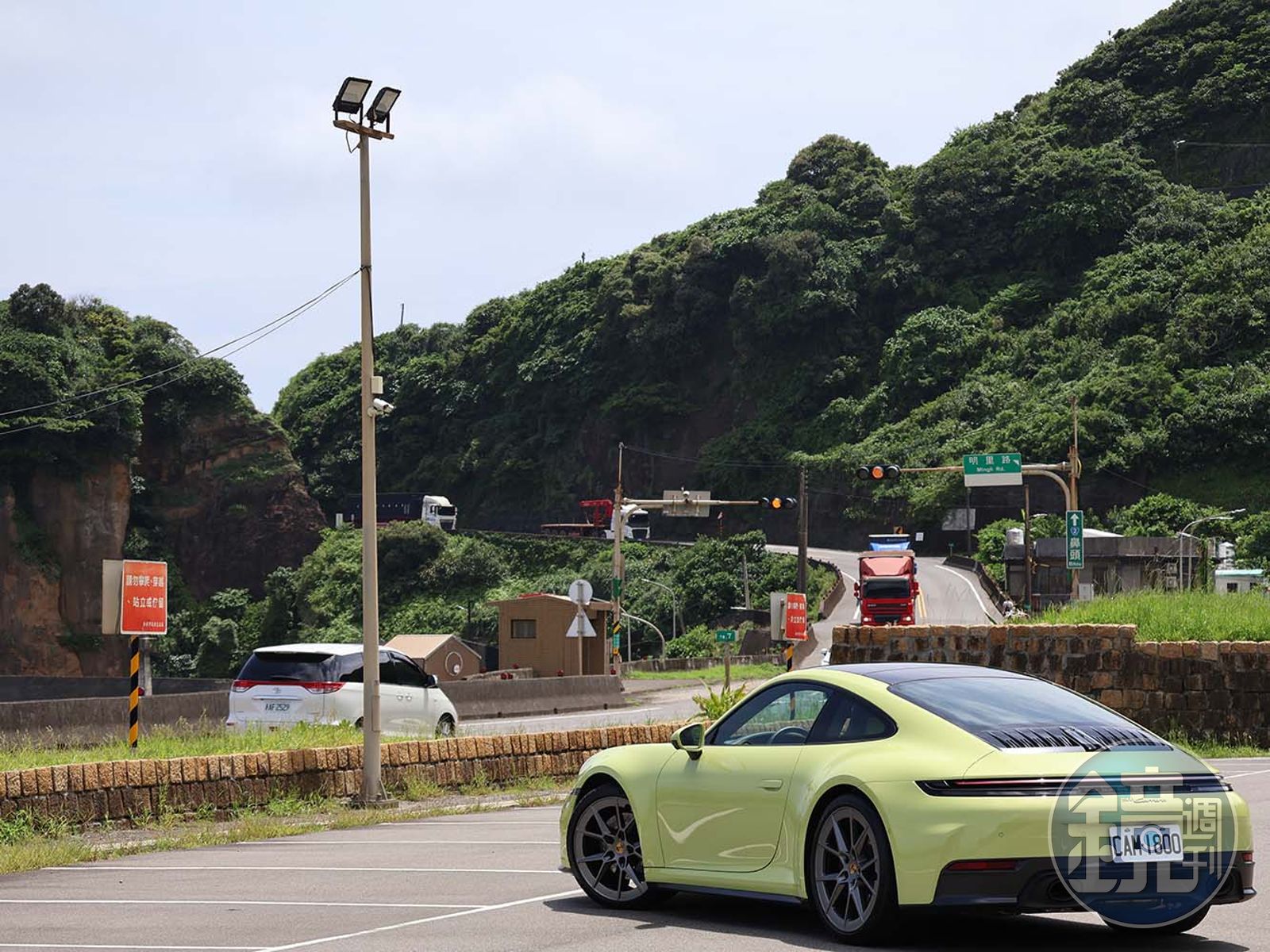鏡車試駕/狂蛙入凡 PORSCHE 911 Carrera
