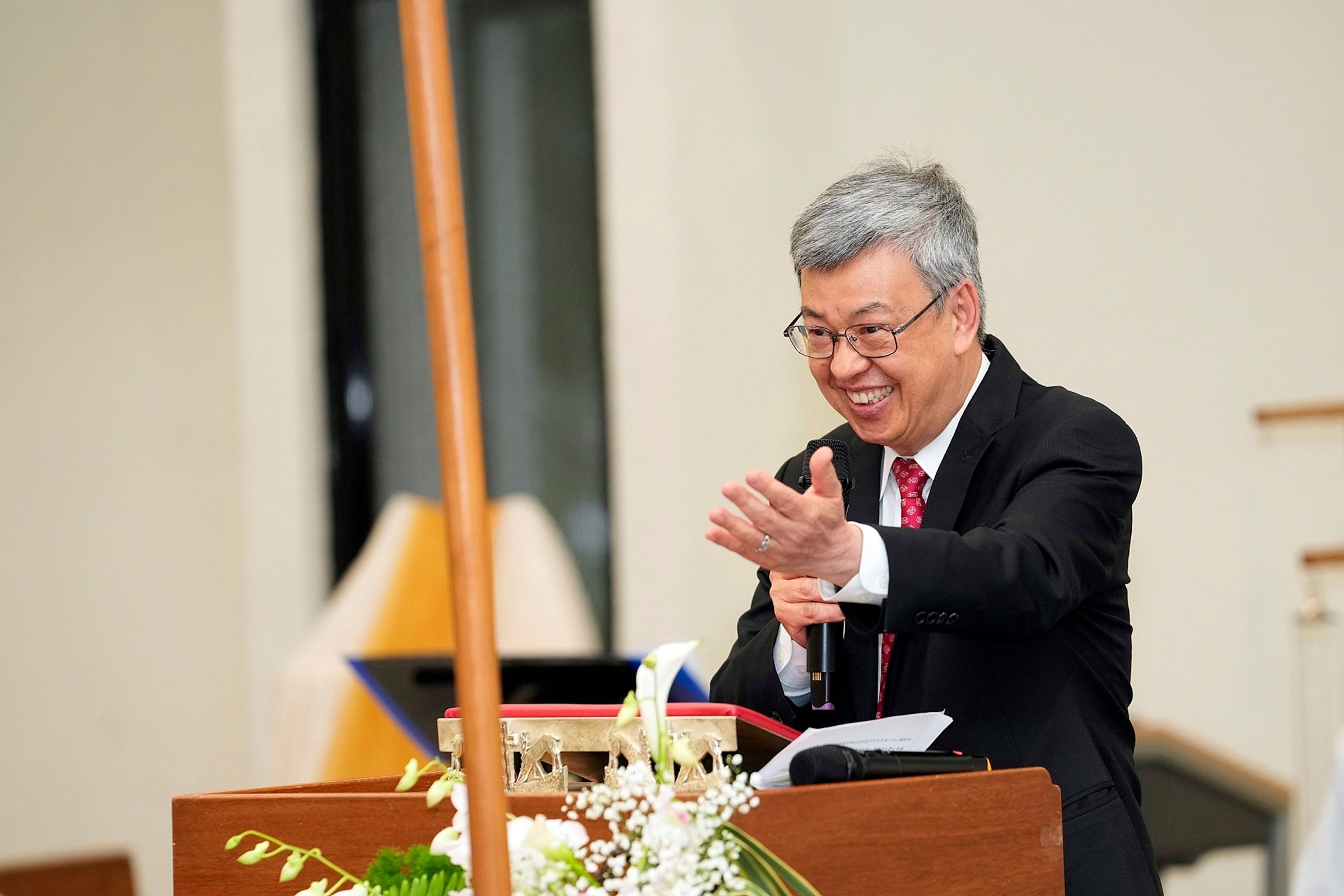 陳建仁到場觀禮並致詞。(翻攝天主教輔仁大學臉書)