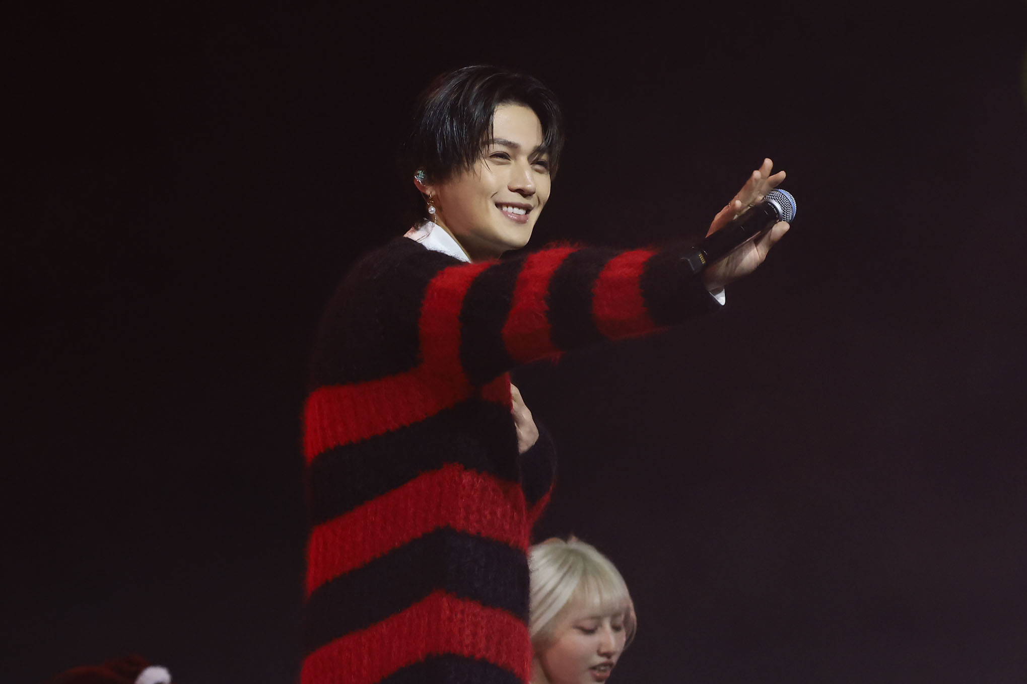 日星八木勇征在見面會唱「從從容容游刃有餘」，讓粉絲超驚喜。（LDH提供）