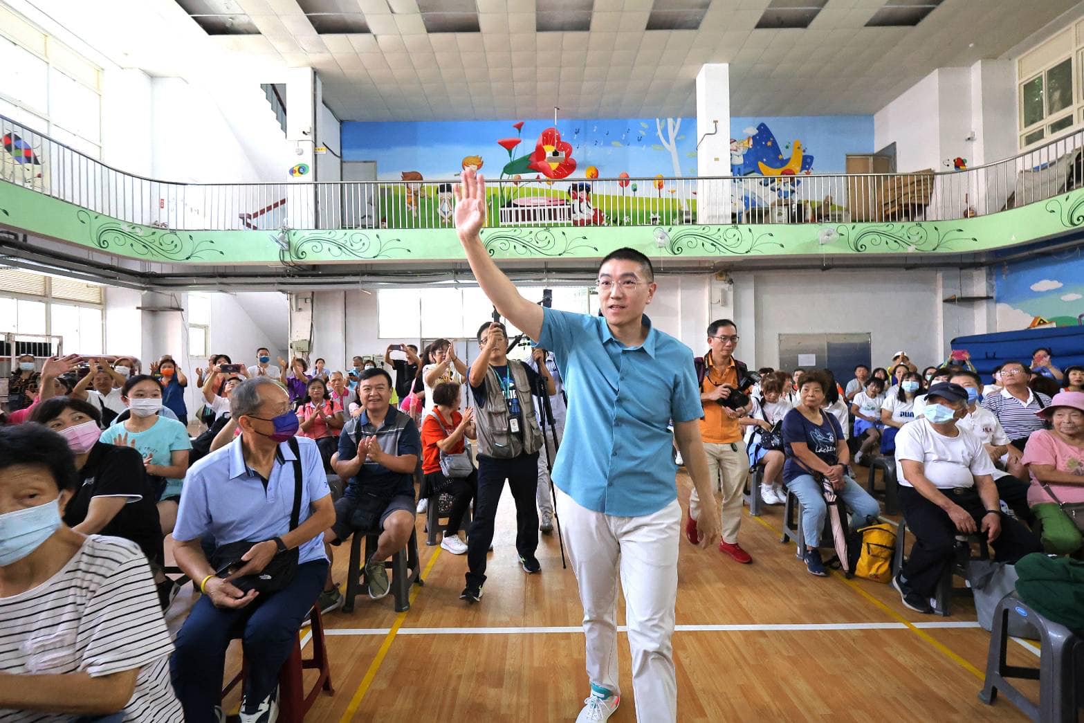 謝國樑今（24日）出席「基隆市體育嘉年華挺善樑活動」。（翻攝自謝國樑臉書）