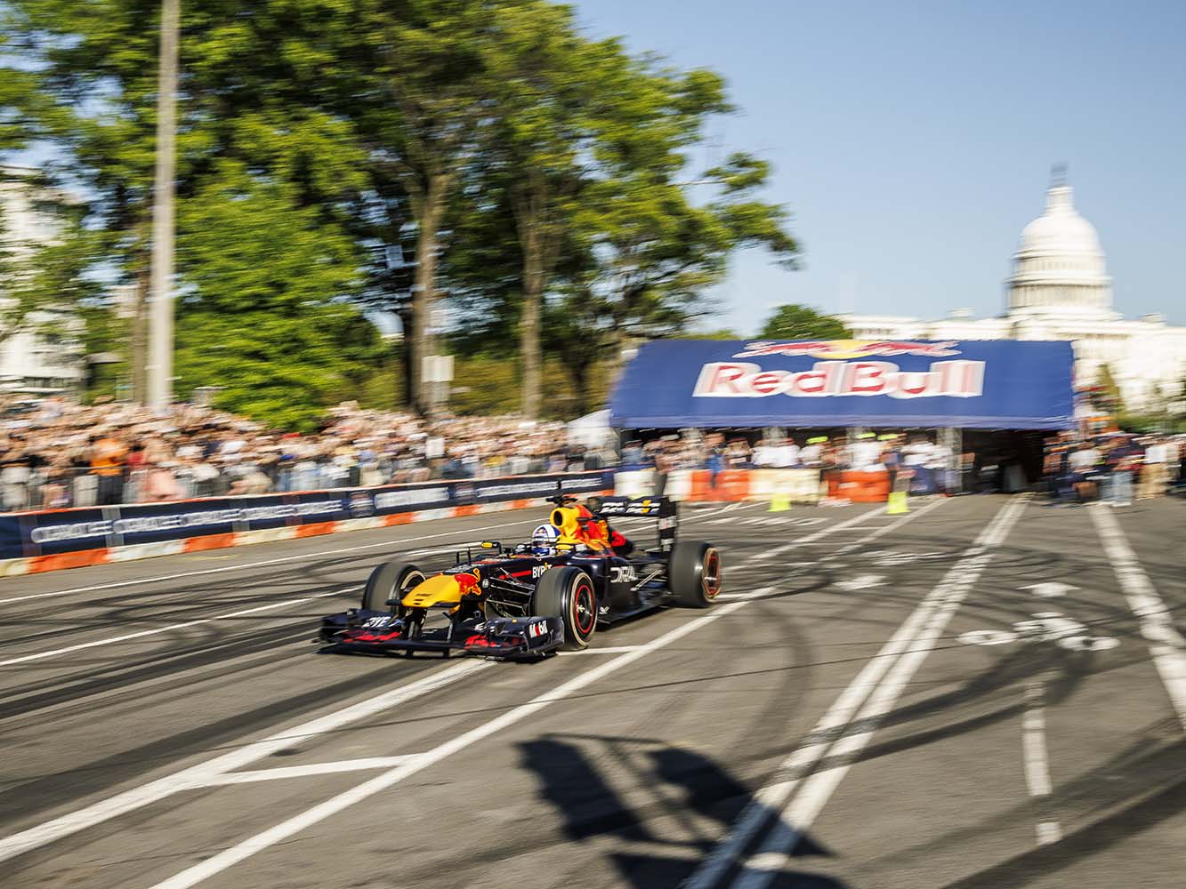 【賽車來台】F1登台中街頭　Red Bull Showrun Taichung 9/28 封街飆速