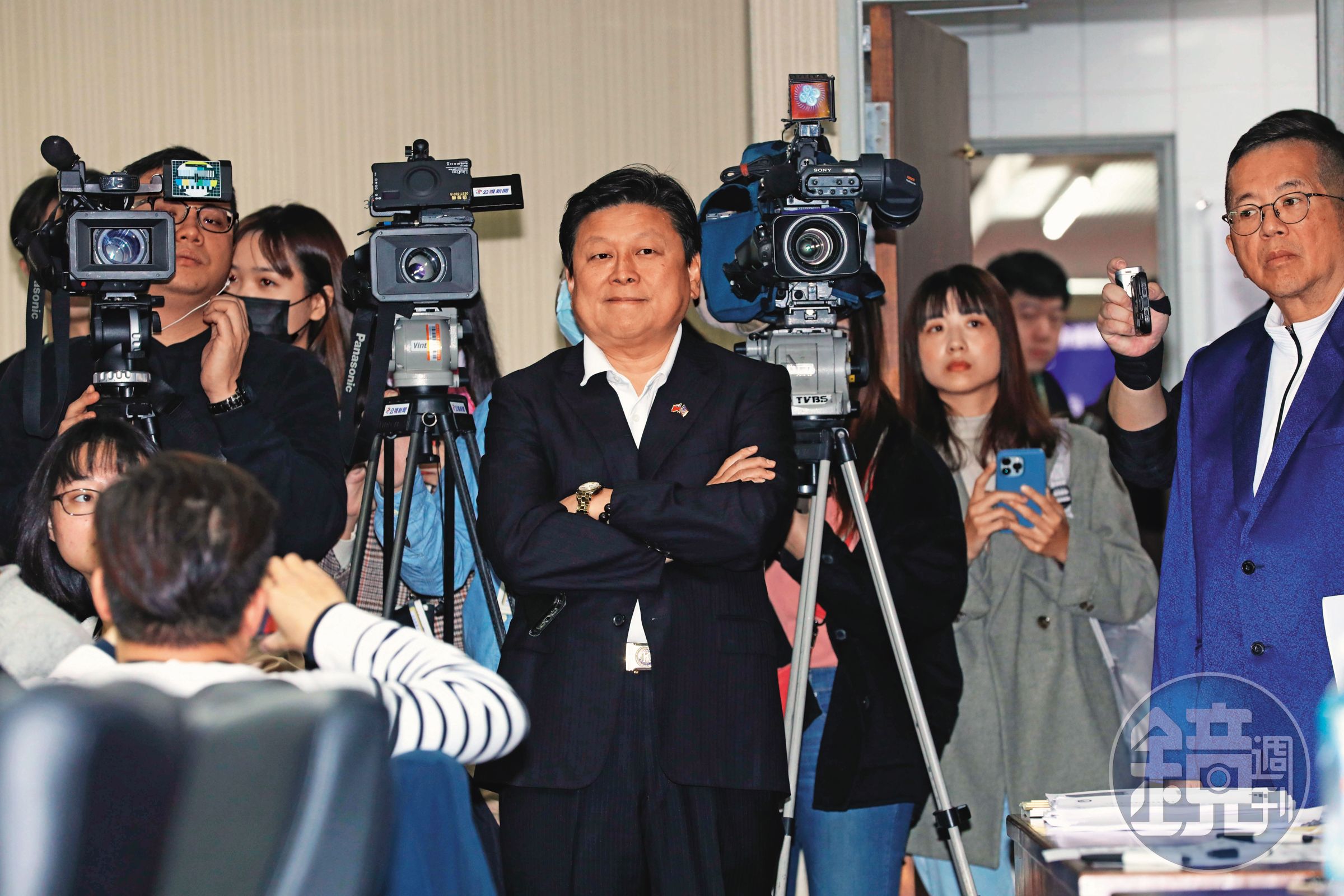 傅崐萁(圖)力推的花東快速公路建設、環島高鐵案,也是此次朝野爆發衝突的因素之一。