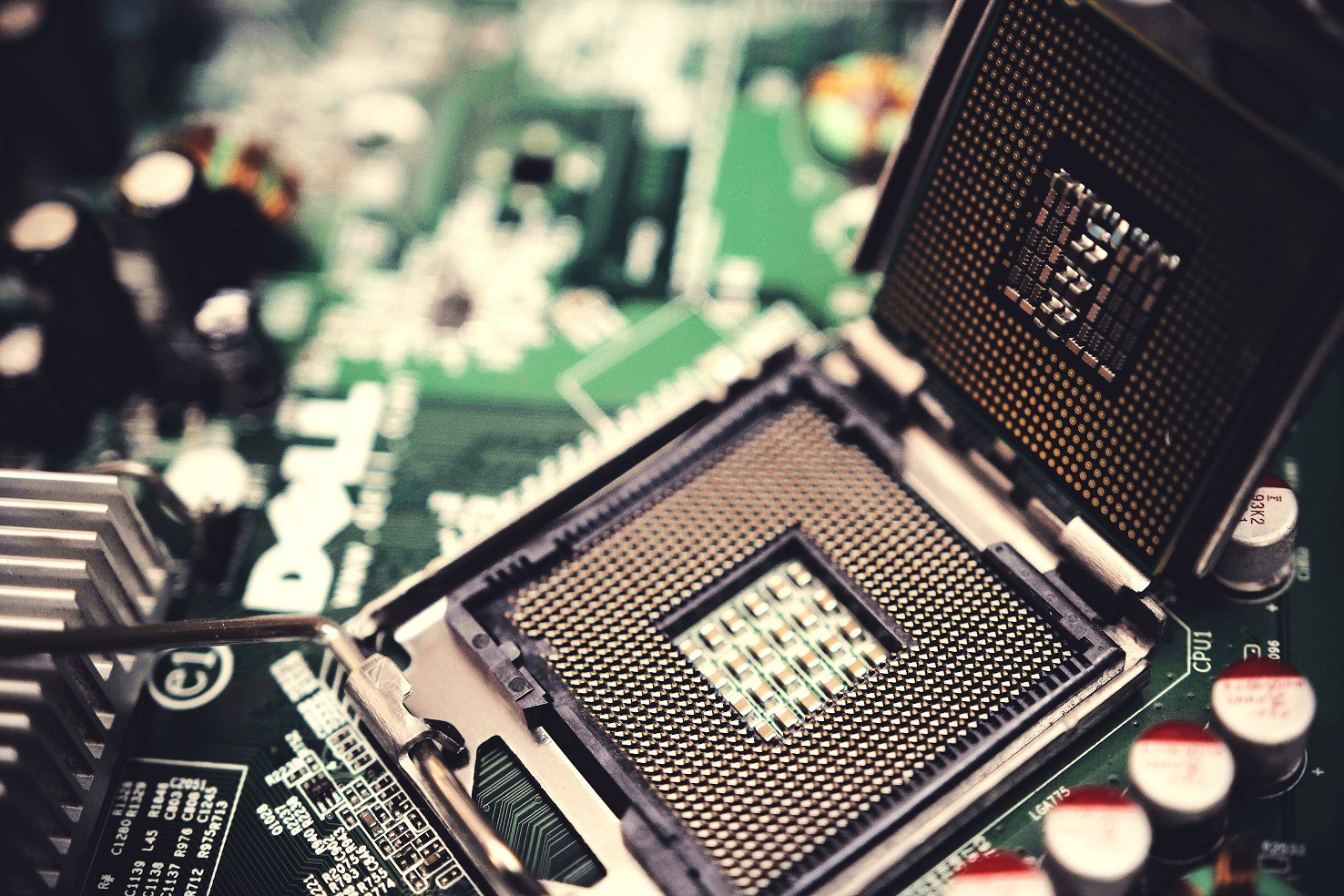 2026年AI應用有望遍地開花，科技產業仍將引領市場，透過科技股債多元配置，聰明掌握AI行情。（翻攝自Pexels）