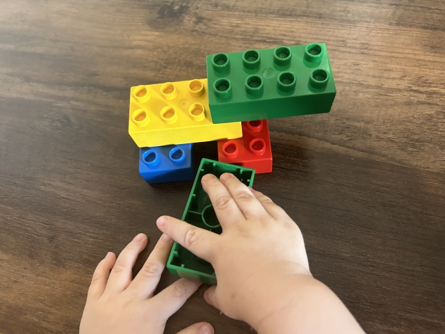 日本東京中野區一所幼兒園裡的女保育員，因為小孩不午睡，涉嫌對幼童施暴。（示意圖，photoAC）