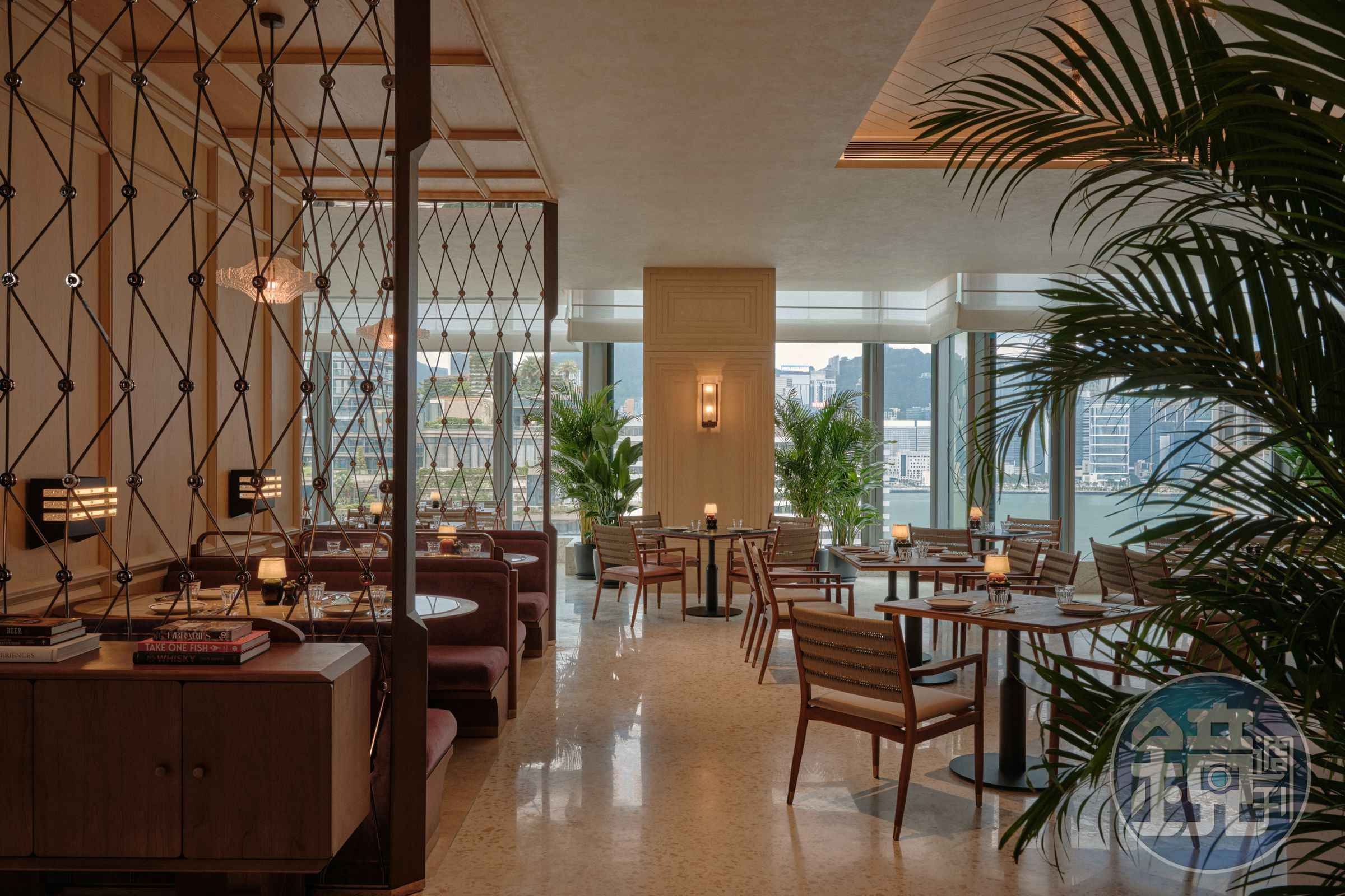 Hillside的用餐空間也有無敵海景。（尖沙咀金普頓提供）