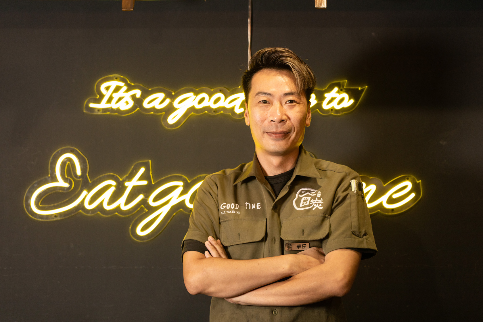 Andy與合作夥伴皆是肉商背景的業務人員，有十多年的肉品經驗。